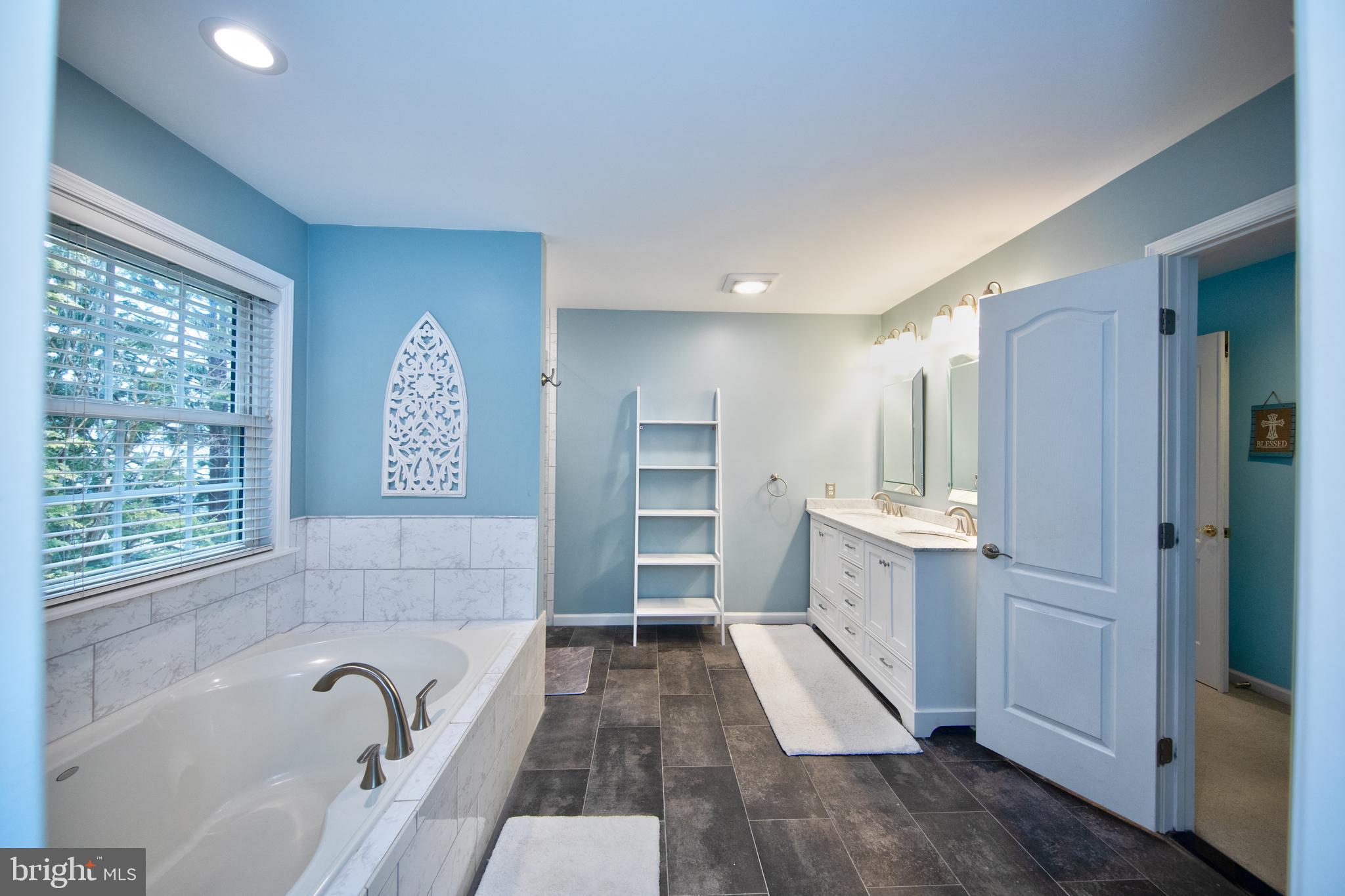 SPENCEOLA FARMS - Residential