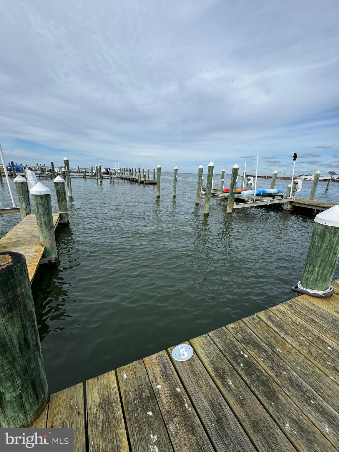 HARBOUR LIGHT CONDOS - Residential