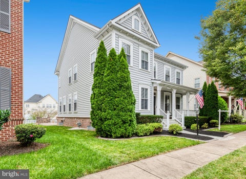 Photo of 12035 Infantry Lane, BRISTOW, VA 20136 (MLS # VAPW2129570)