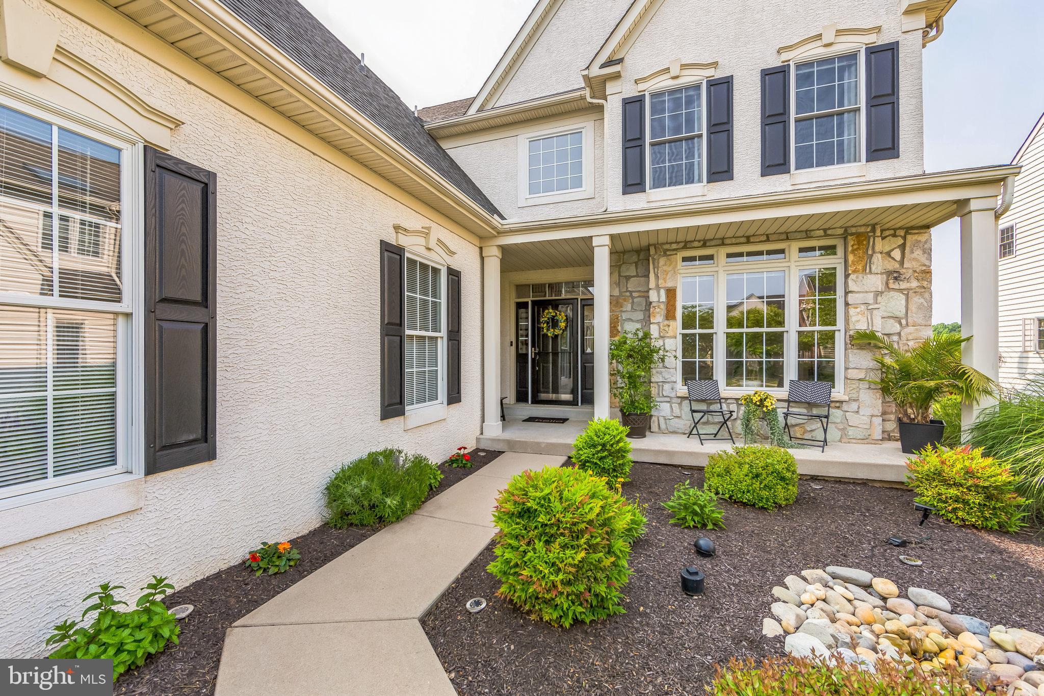 302 WAYNEBROOK DRIVE