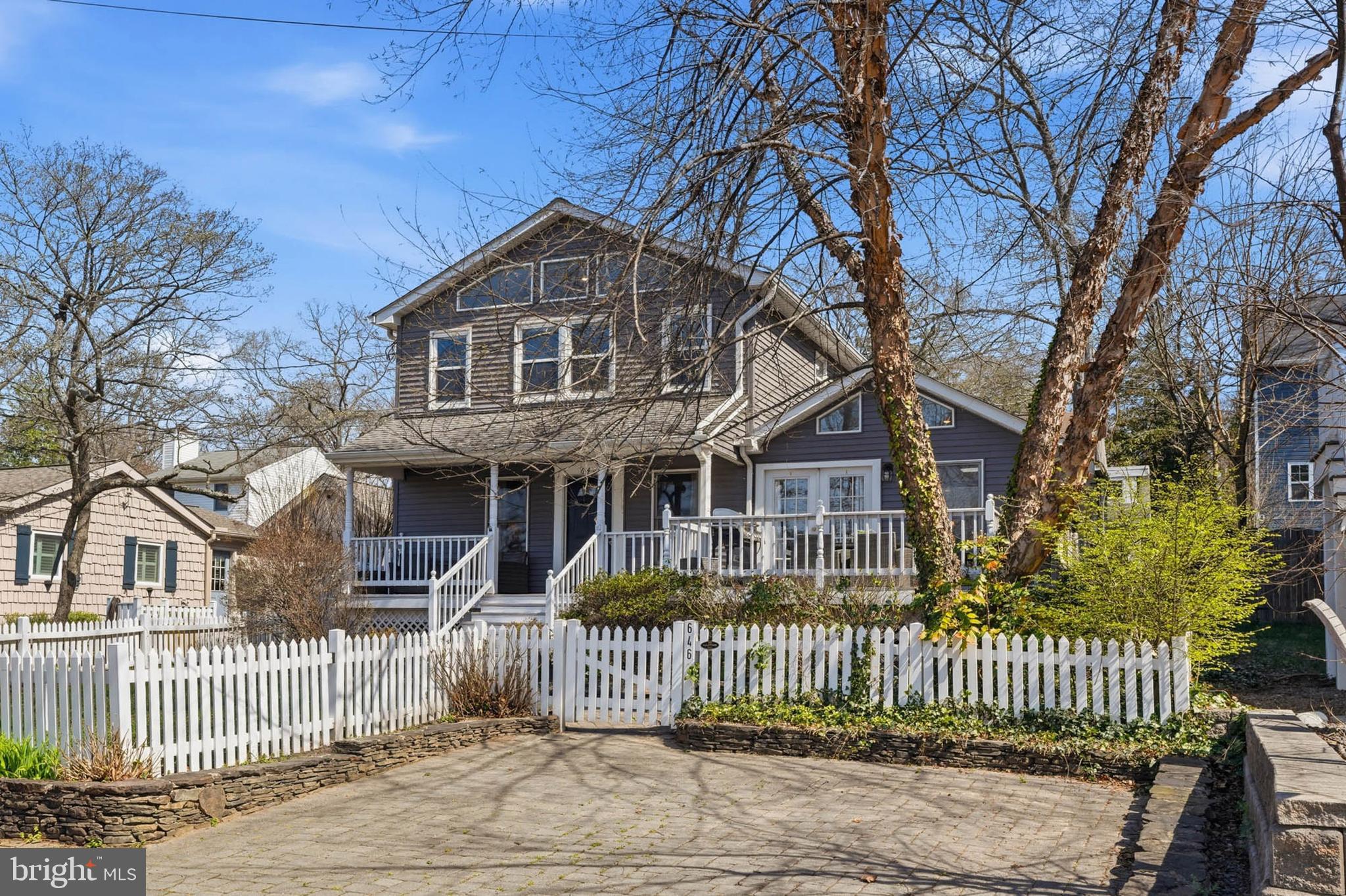 CARROLLTON MANOR - Residential