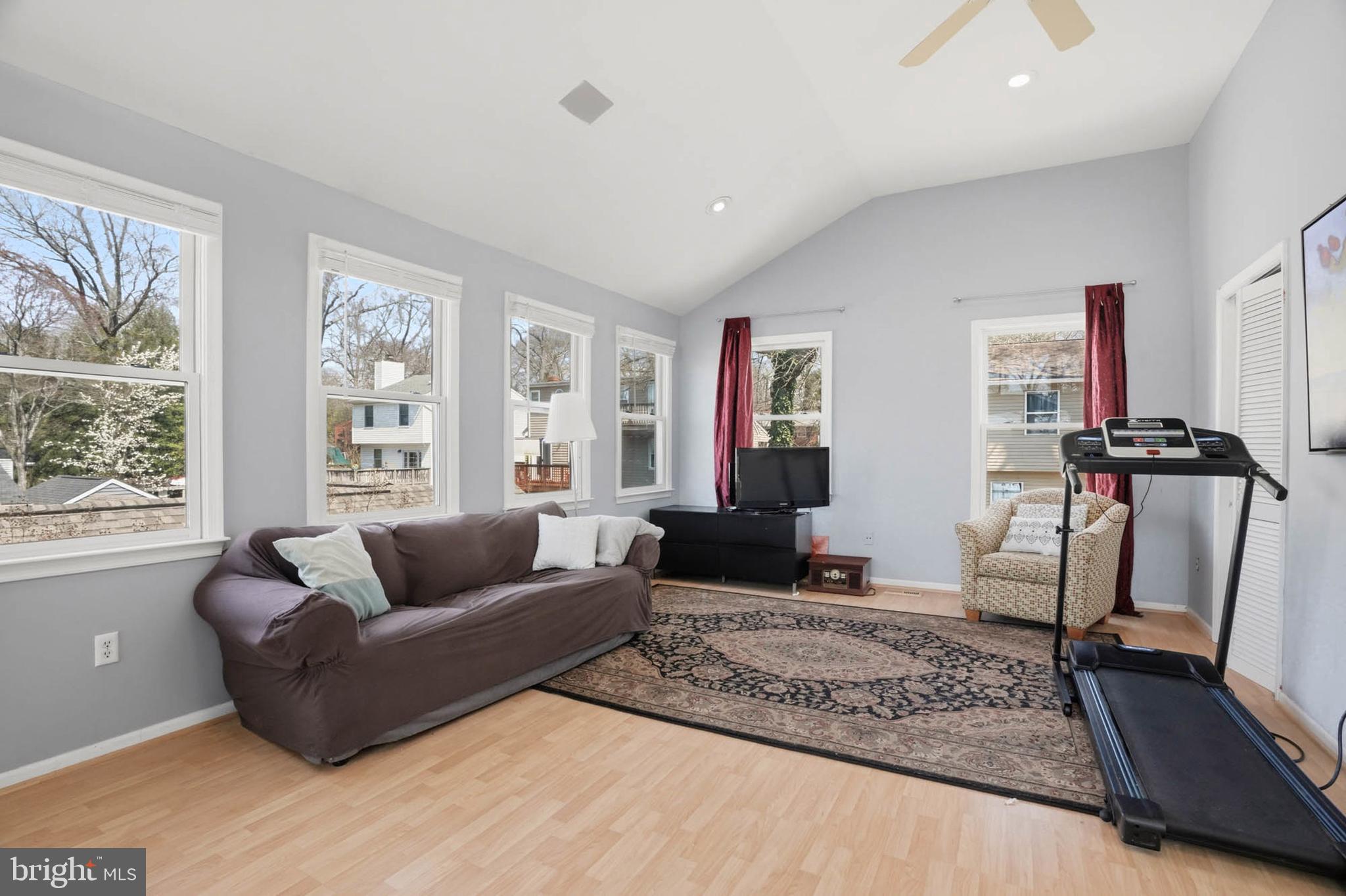 CARROLLTON MANOR - Residential