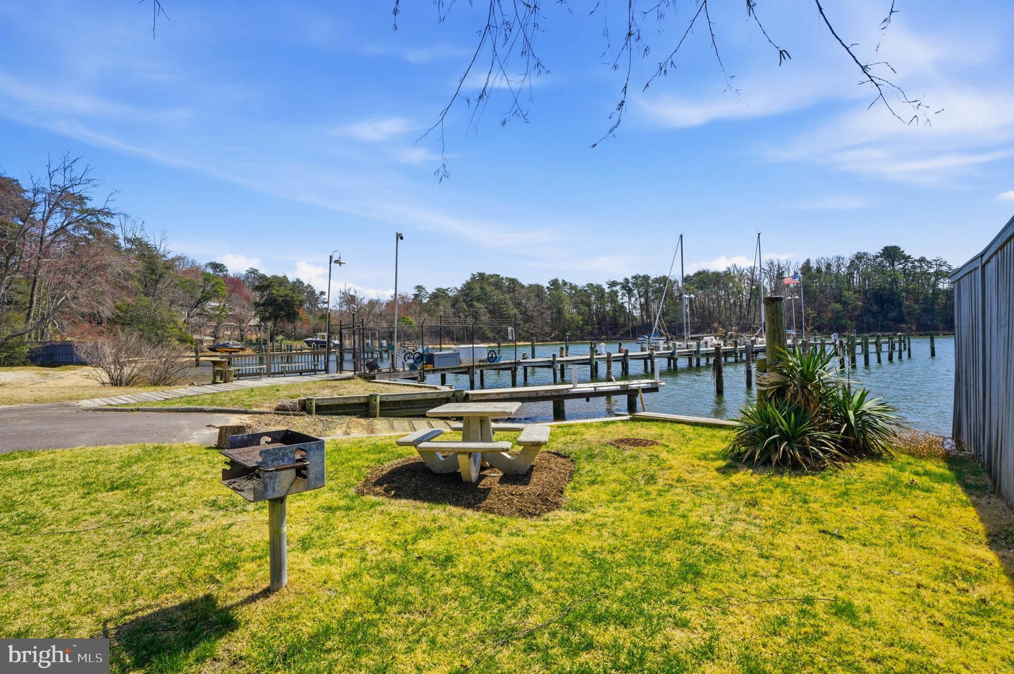 CARROLLTON MANOR - Residential