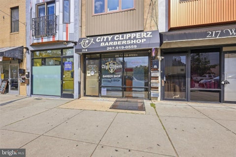 Photo of 219 W Girard Avenue, PHILADELPHIA, PA 19123 (MLS # PAPH2672252)