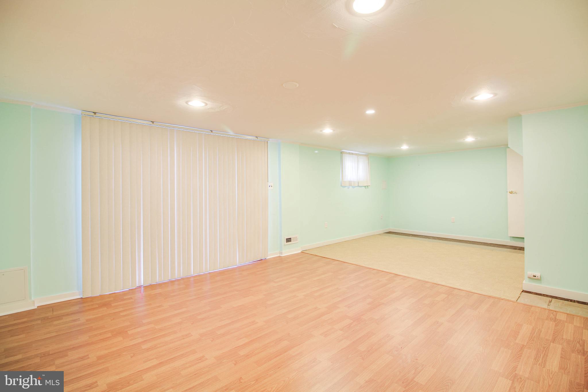 WESTVIEW PARK - Residential