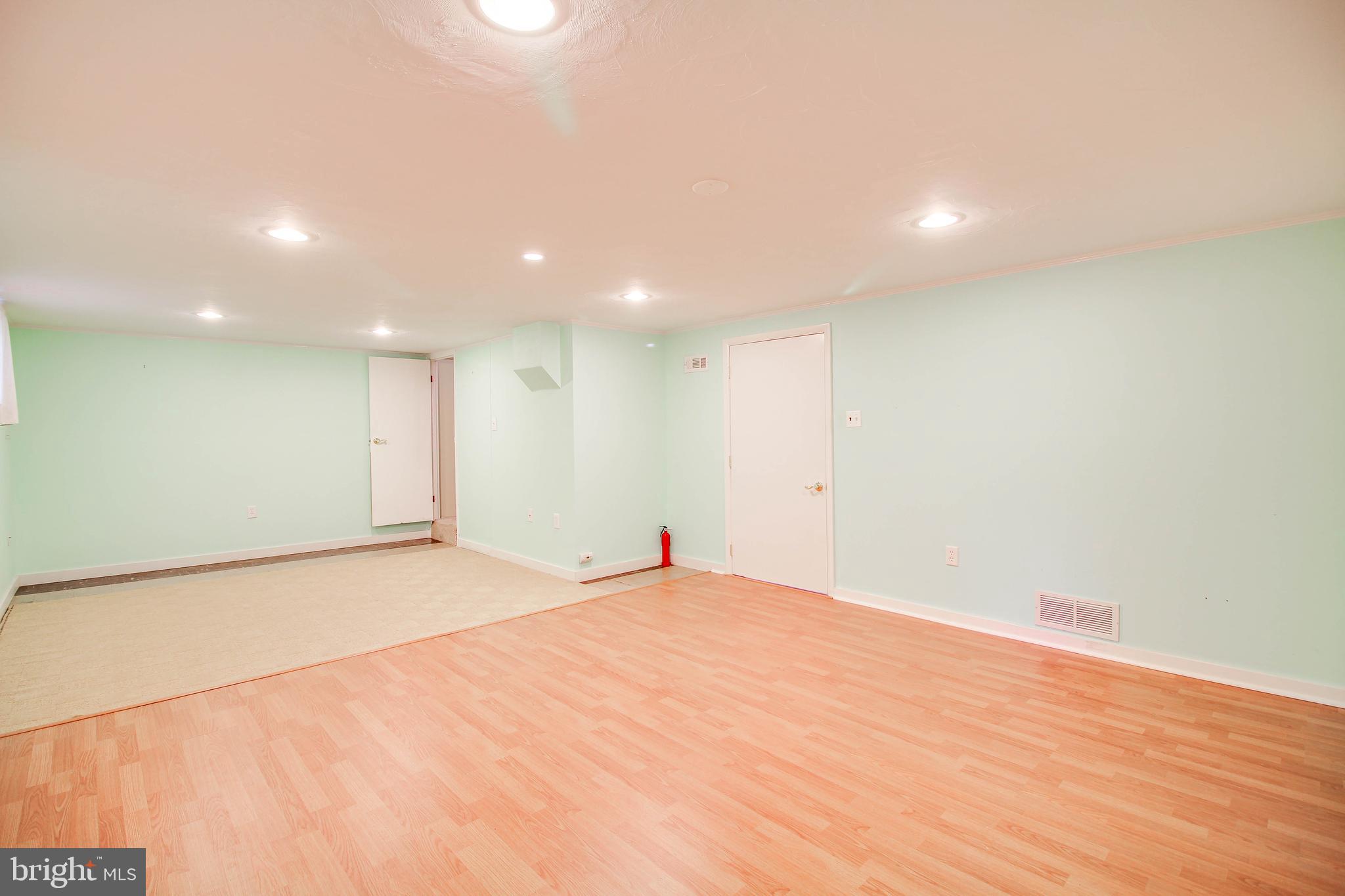 WESTVIEW PARK - Residential