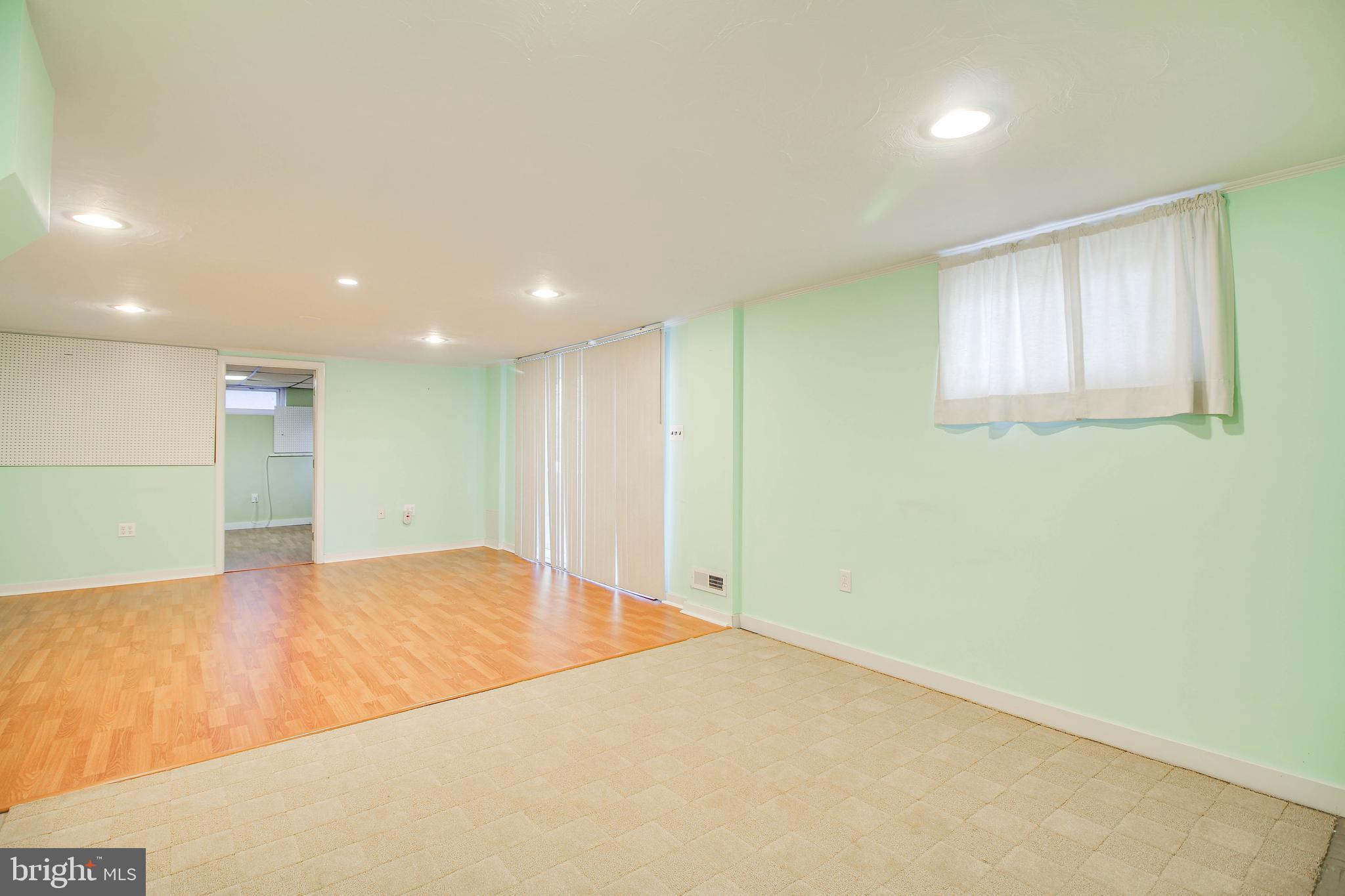 WESTVIEW PARK - Residential