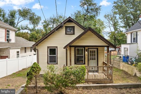 309 S LOWELL AVENUE BELLMAWR NJ 08031