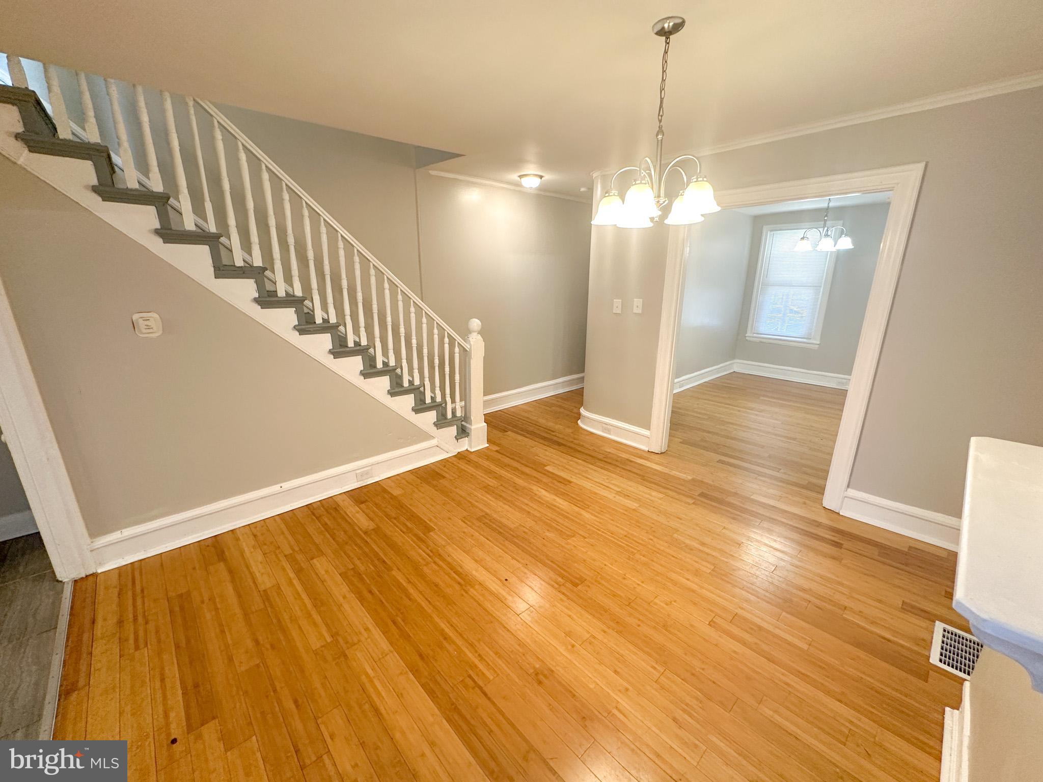 MANTUA - Residential Lease