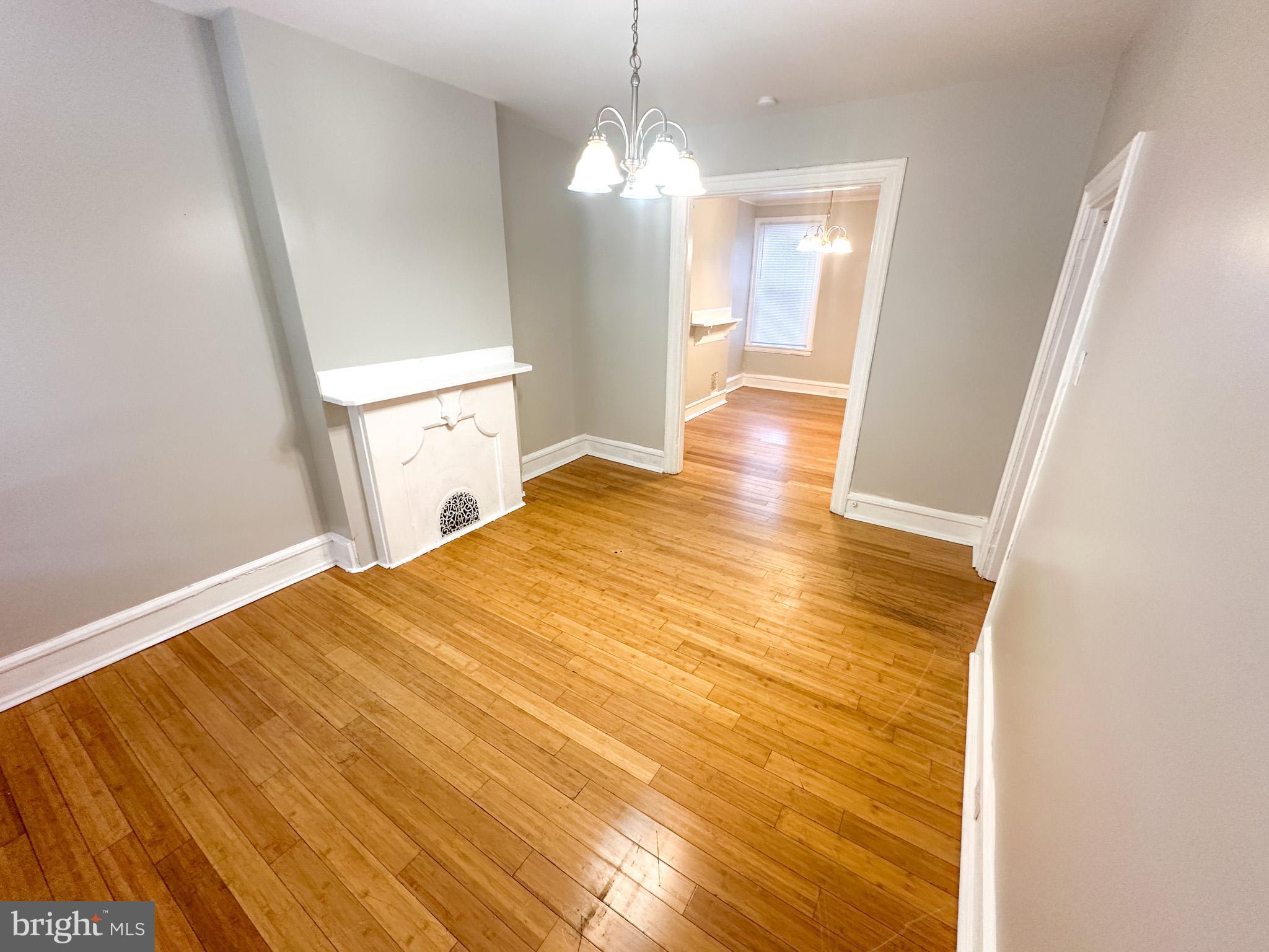 MANTUA - Residential Lease