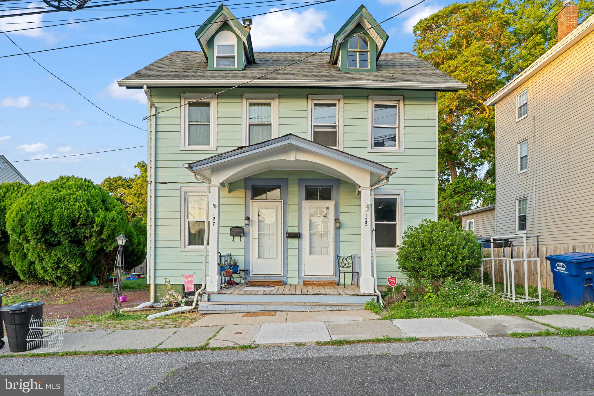 125 SCHOOLEY STREET