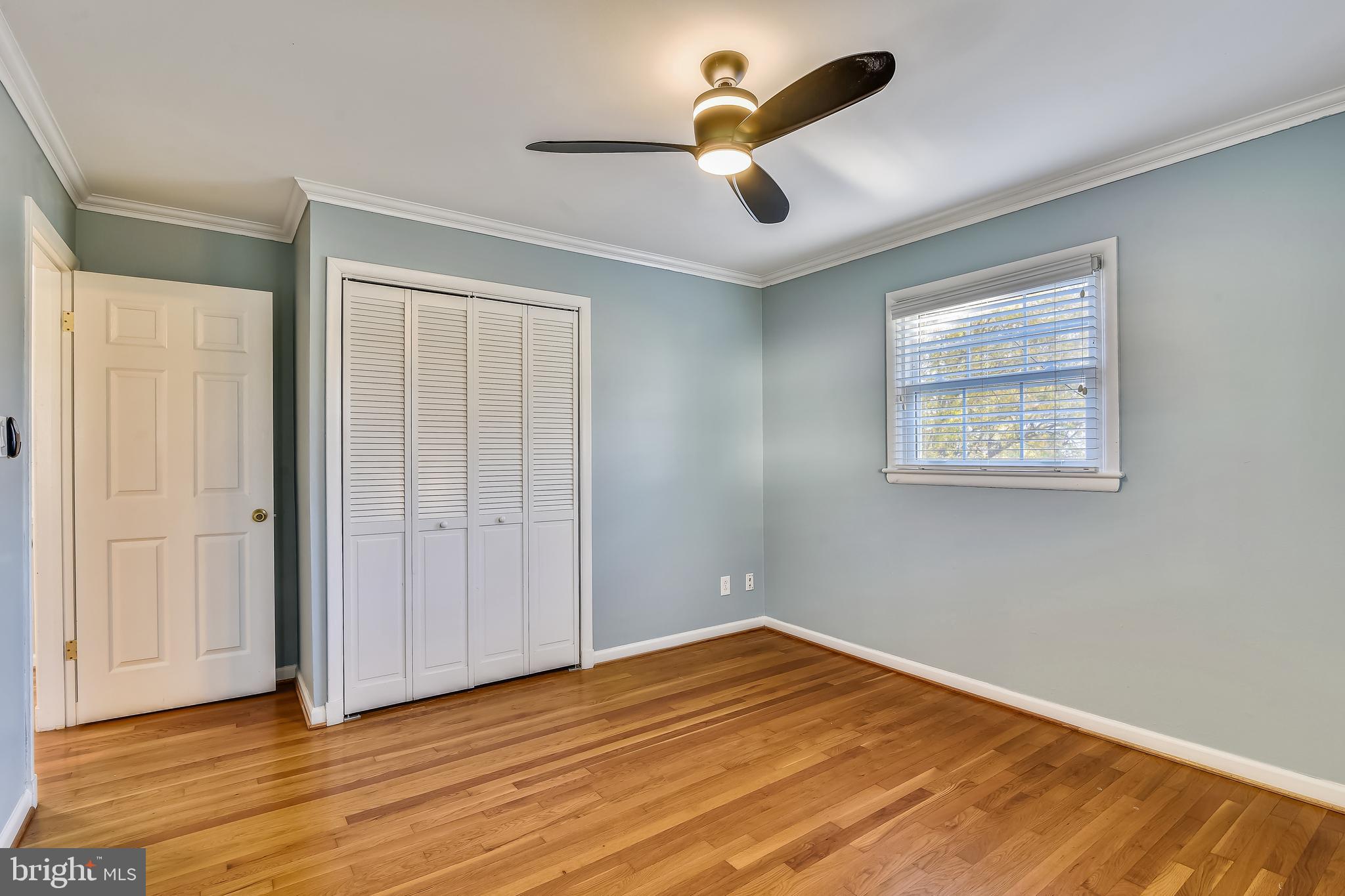 VIENNA WOODS - Residential Lease