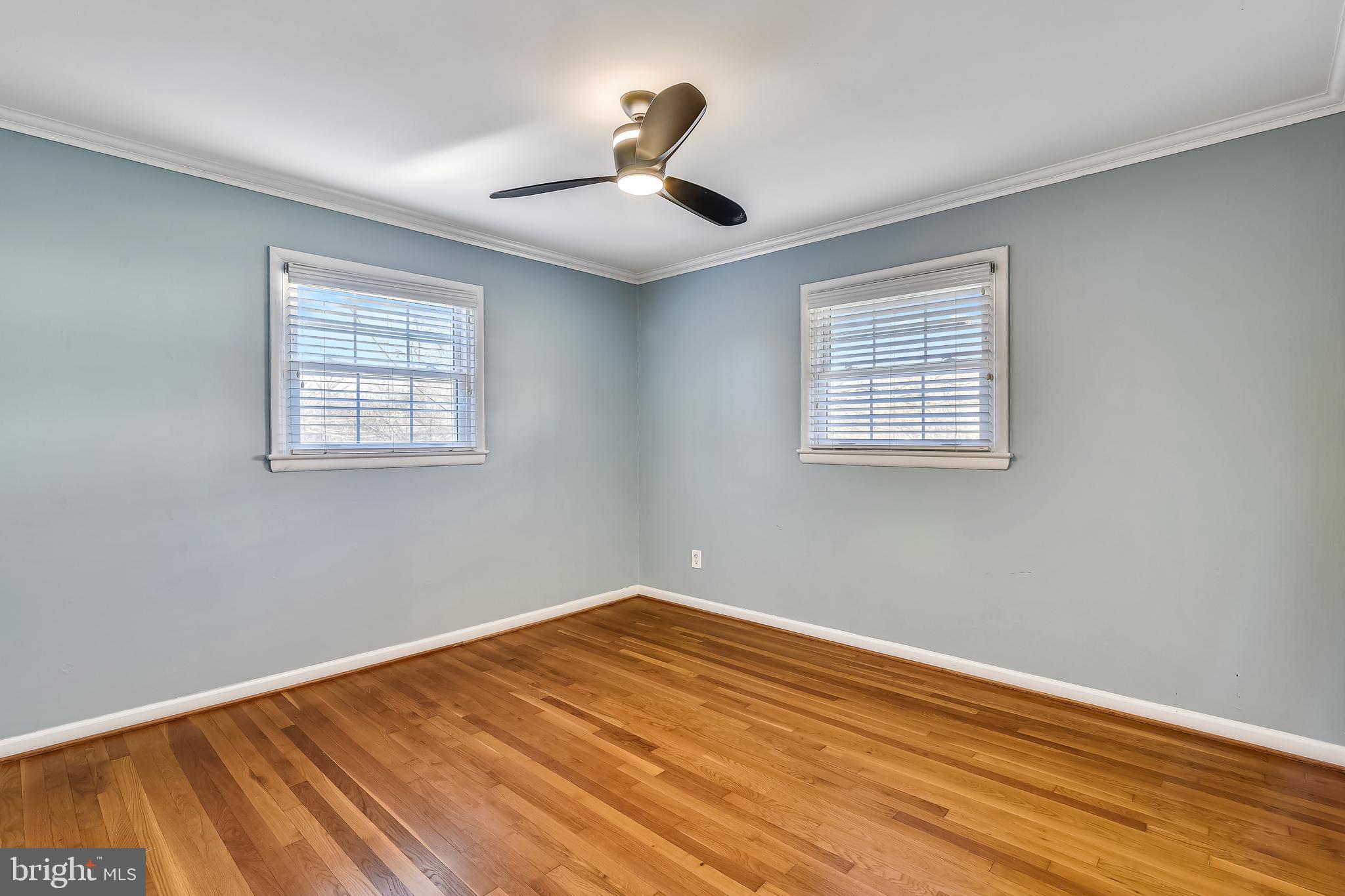 VIENNA WOODS - Residential Lease