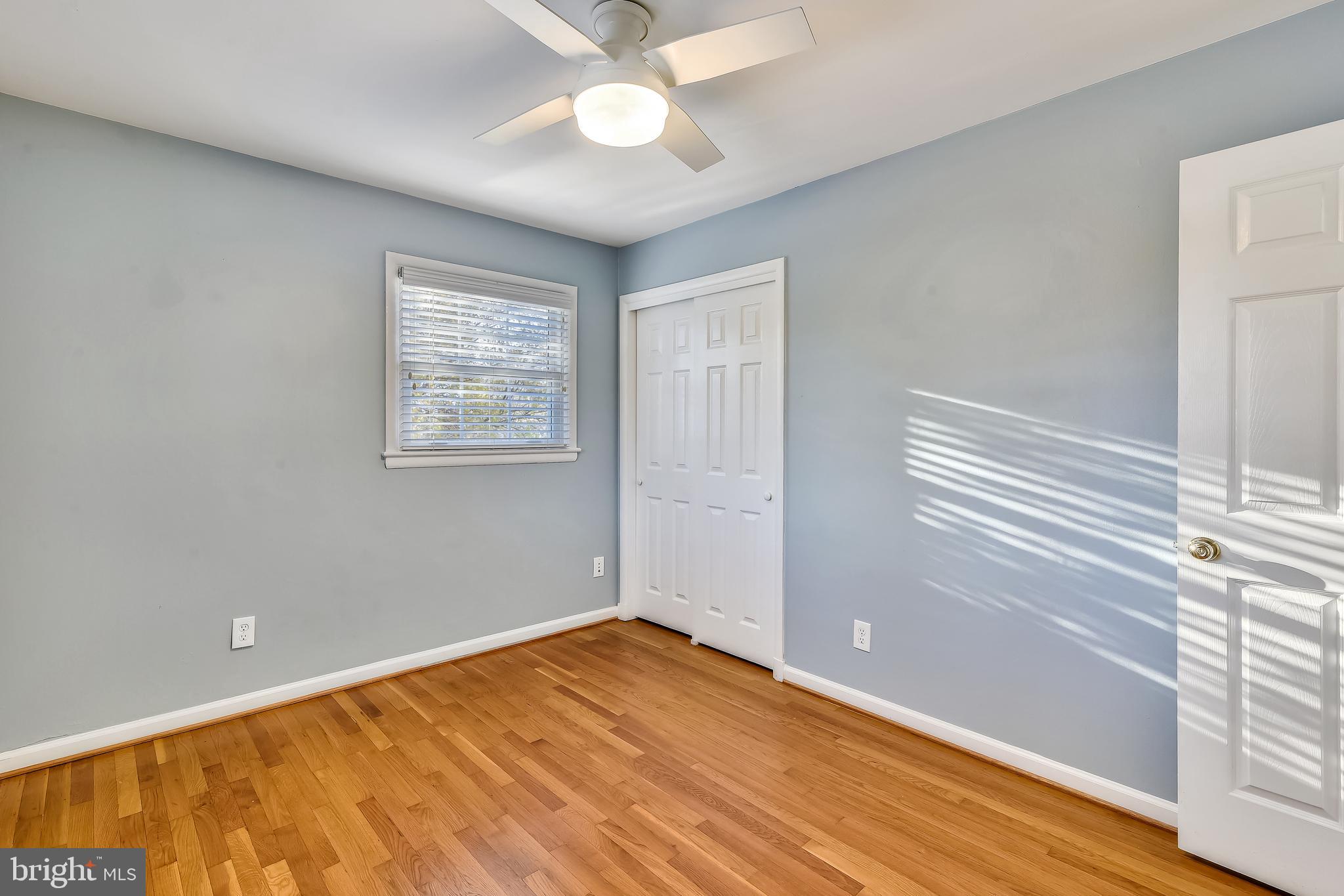 VIENNA WOODS - Residential Lease