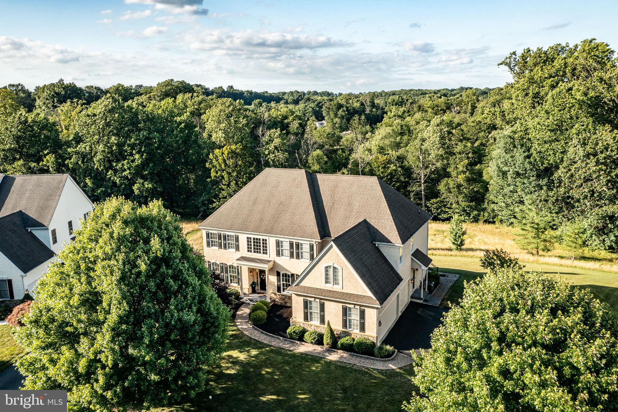 CHERRY CREEK - Residential