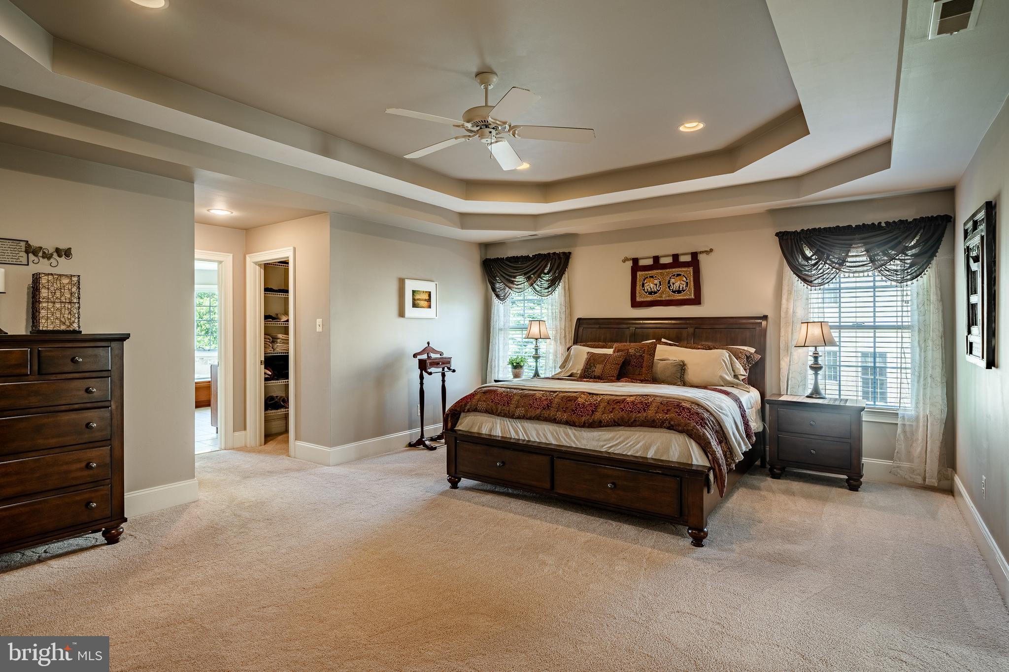 CHERRY CREEK - Residential