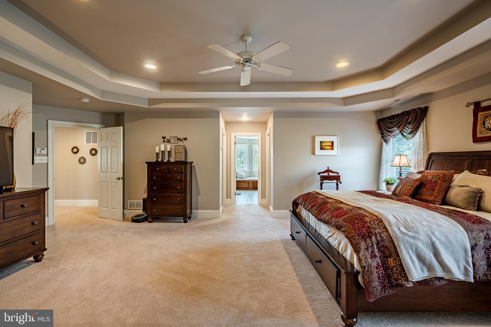 CHERRY CREEK - Residential