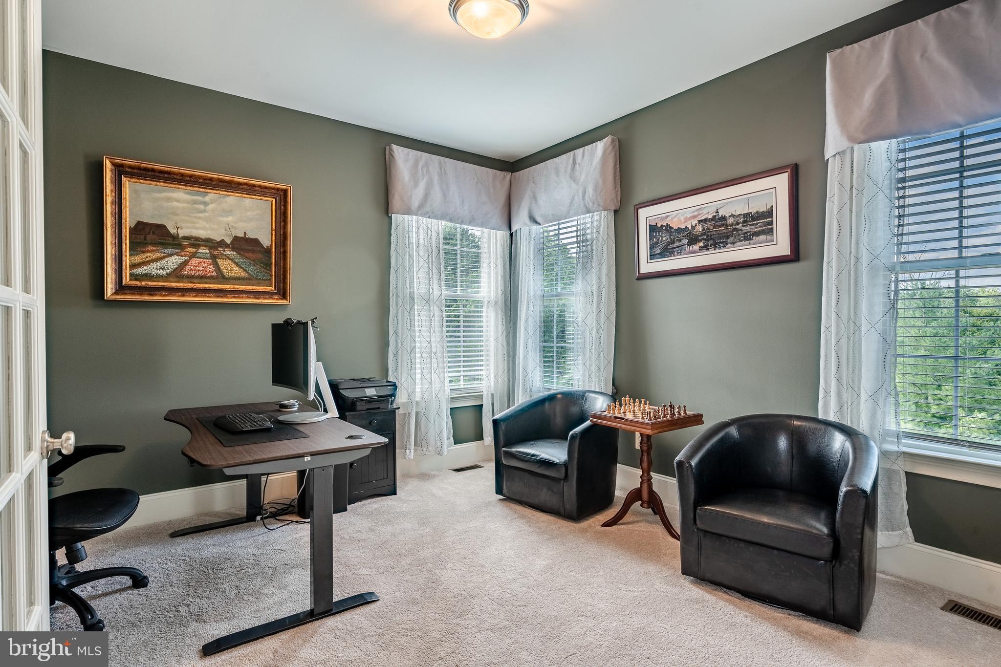 CHERRY CREEK - Residential