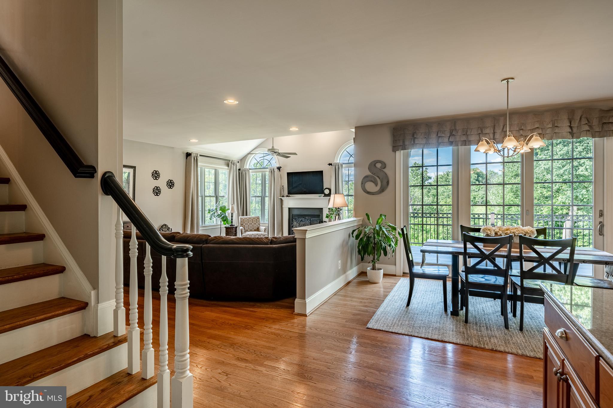 CHERRY CREEK - Residential