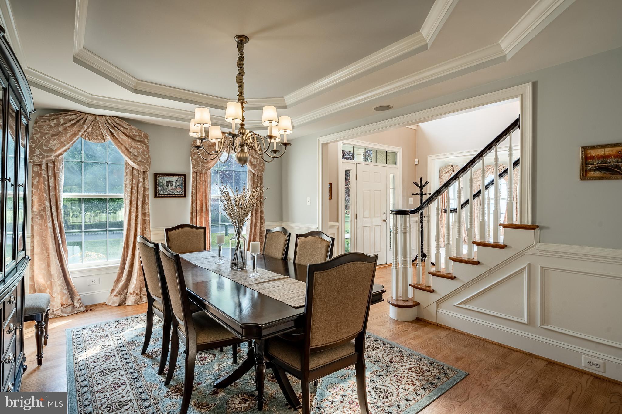 CHERRY CREEK - Residential