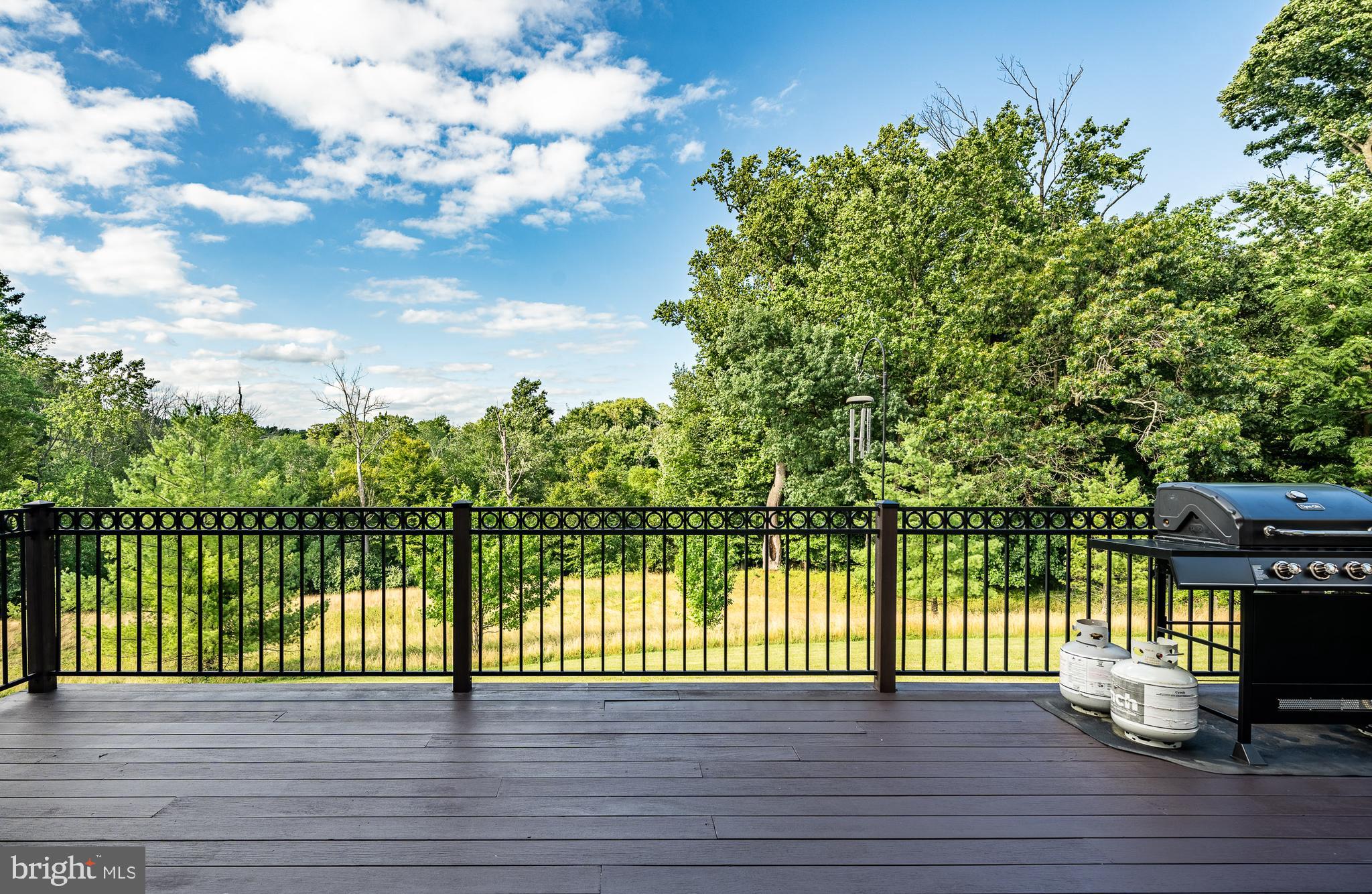 CHERRY CREEK - Residential