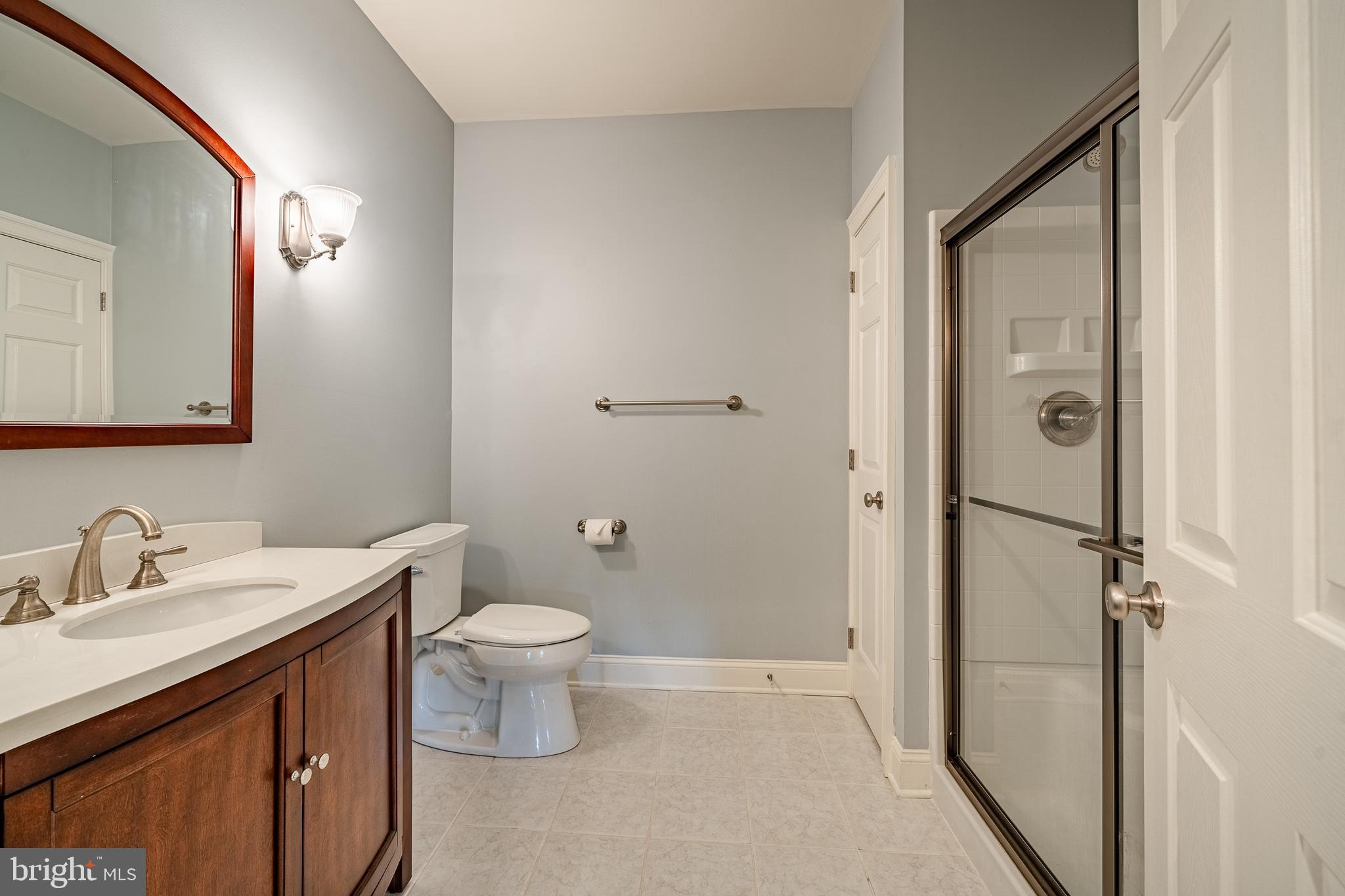 CHERRY CREEK - Residential