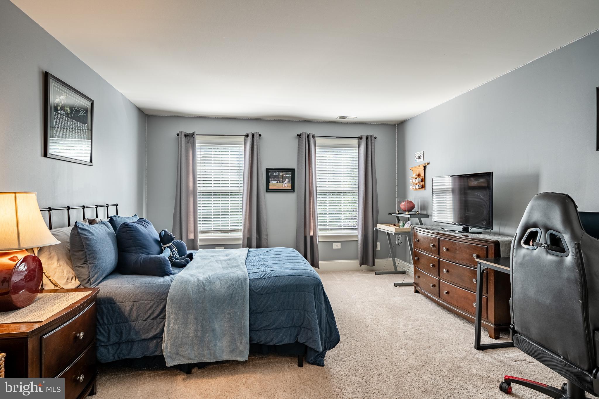 CHERRY CREEK - Residential