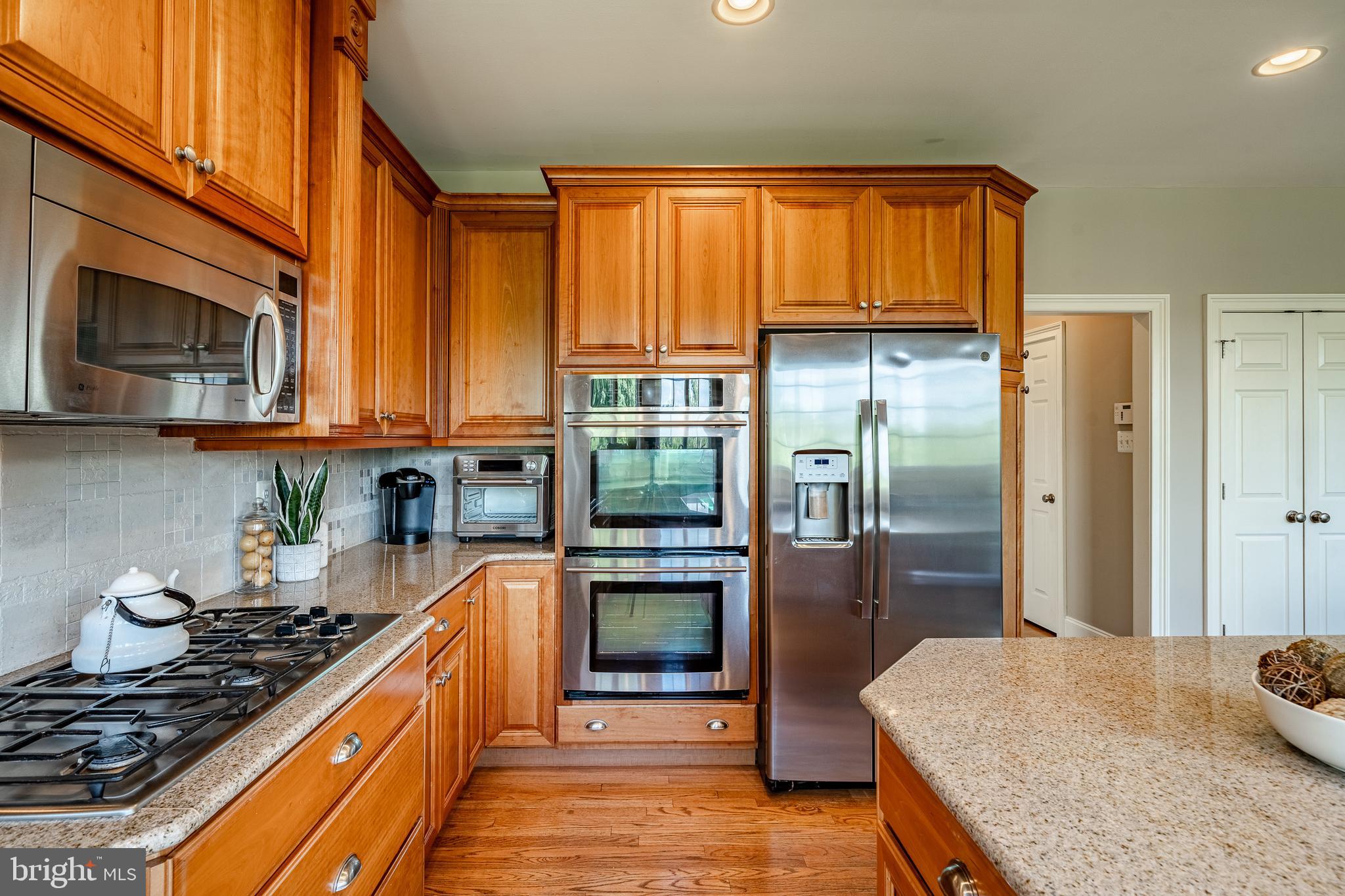 CHERRY CREEK - Residential