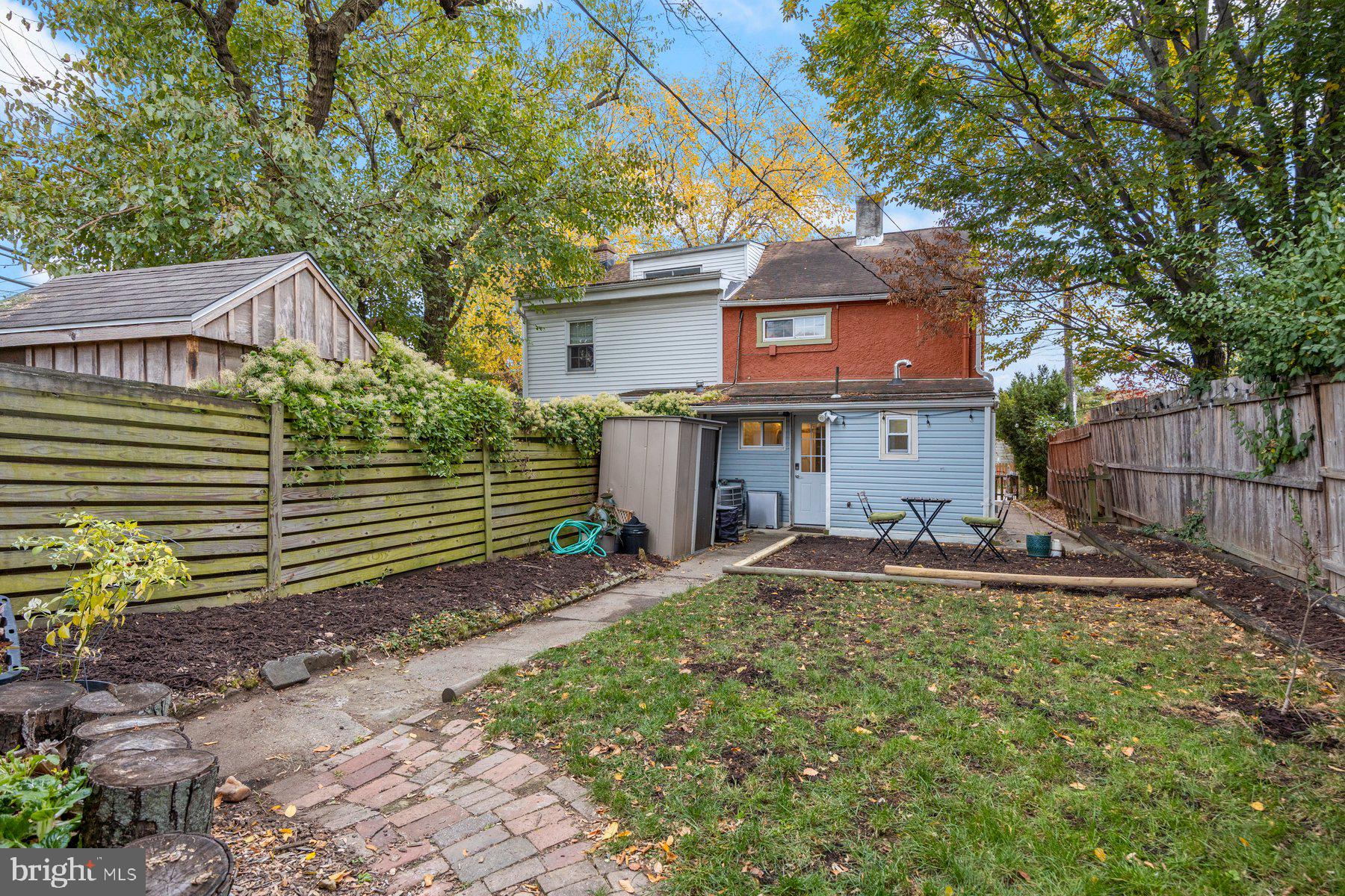 STONE HILL - Residential