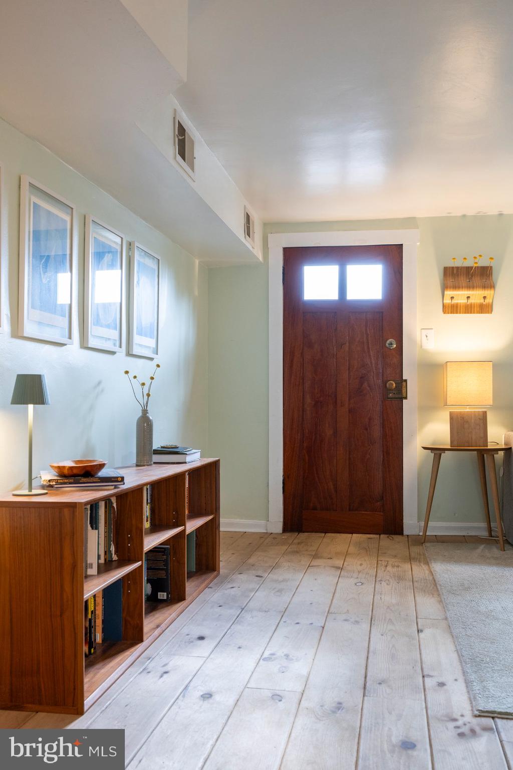 STONE HILL - Residential