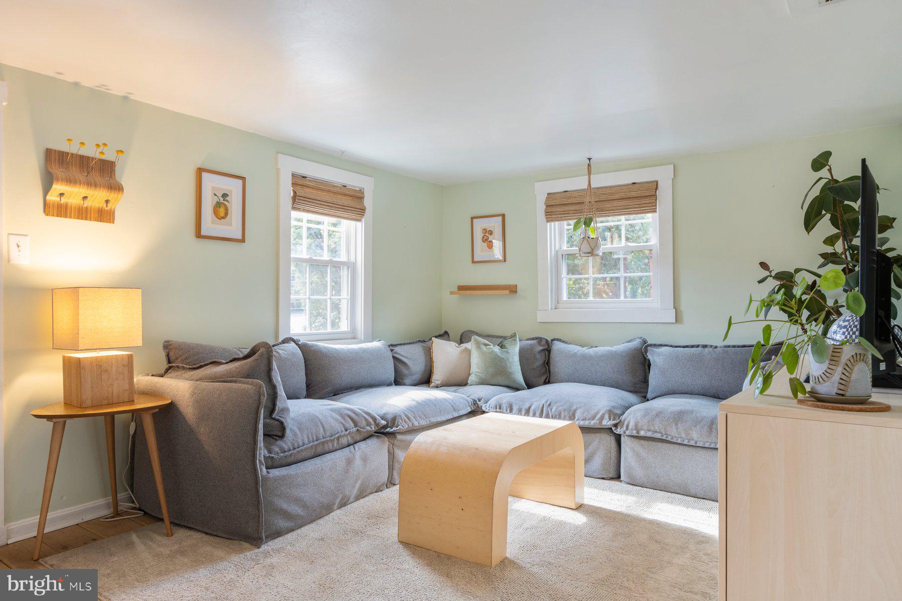 STONE HILL - Residential