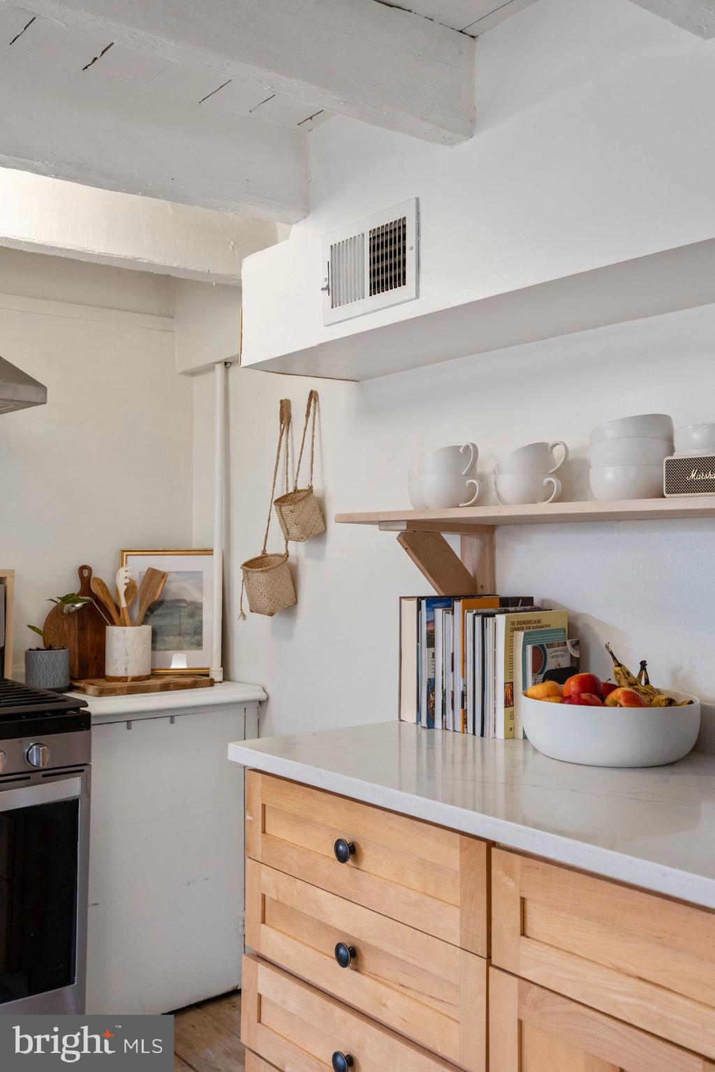 STONE HILL - Residential