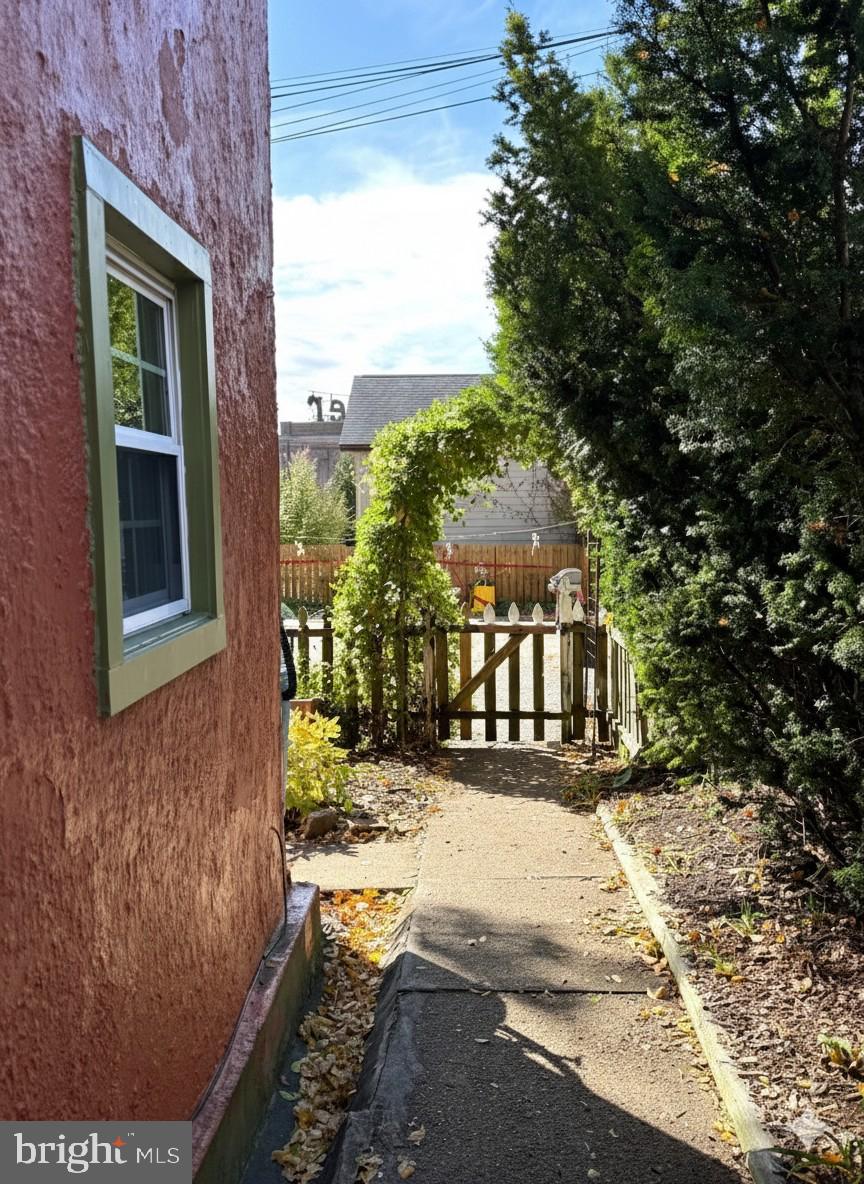 STONE HILL - Residential