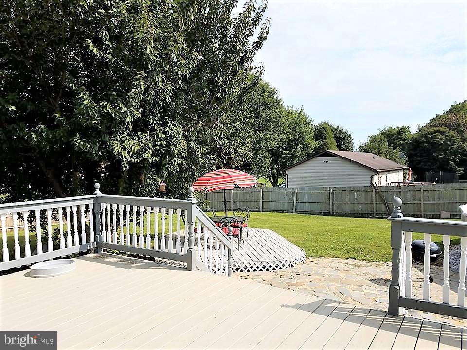 ORCHARD HILLS - Residential