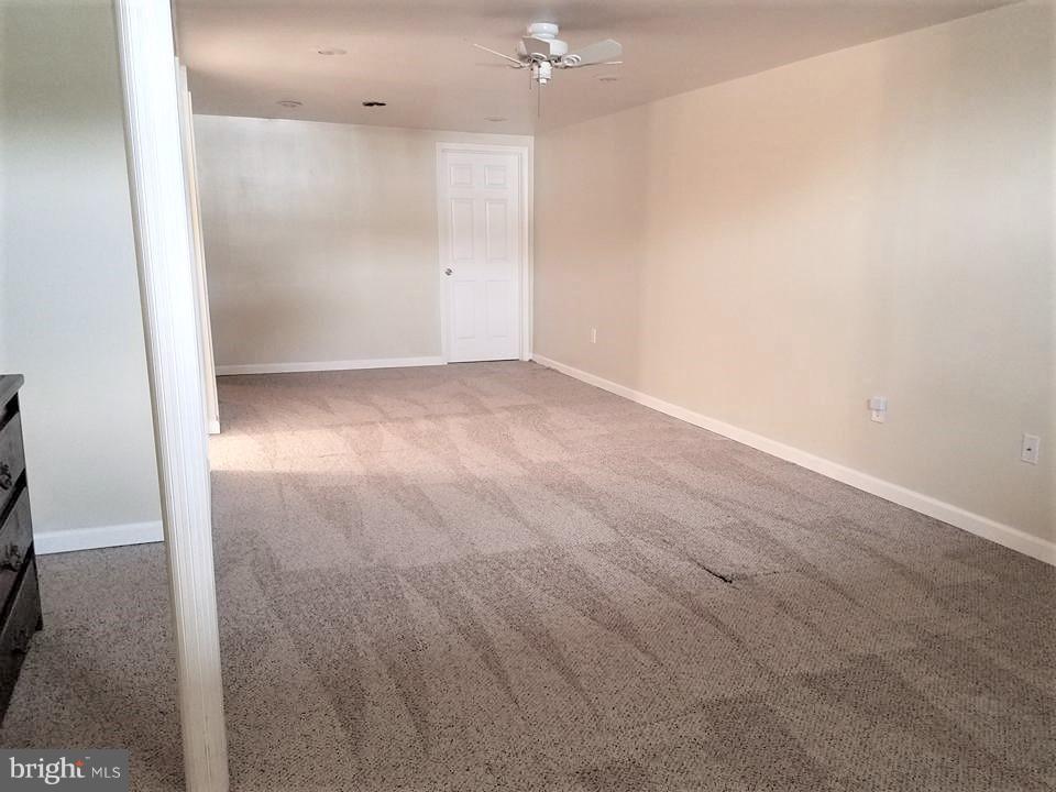 ORCHARD HILLS - Residential