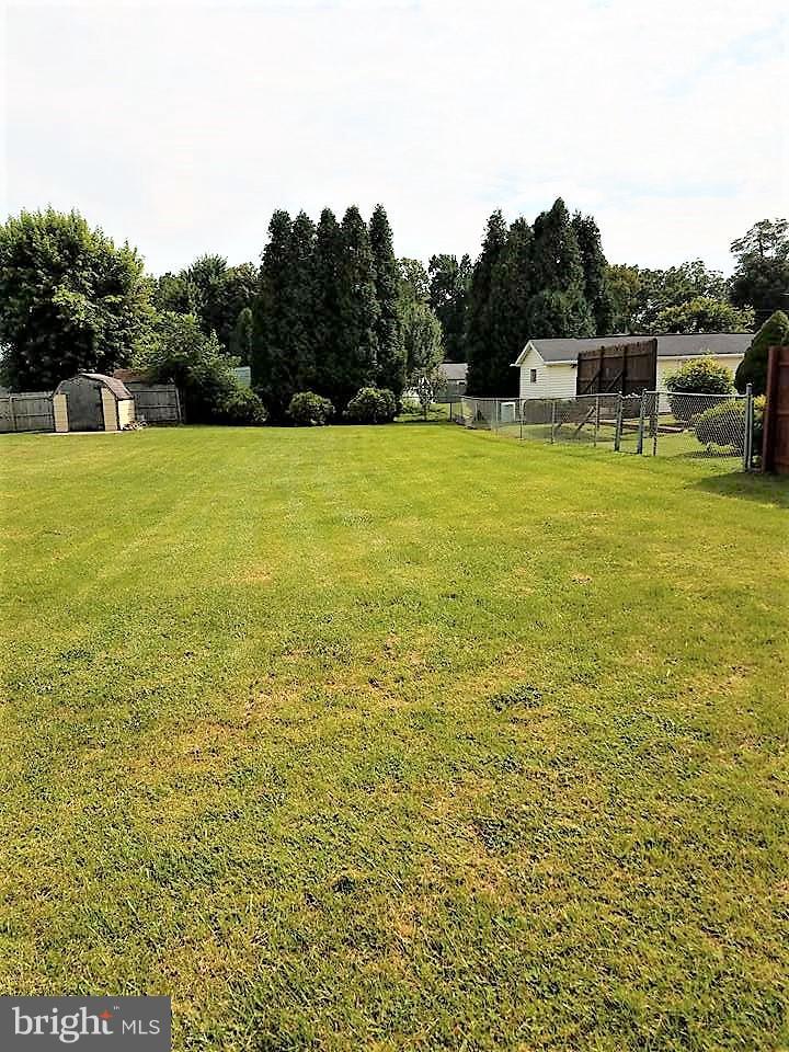 ORCHARD HILLS - Residential