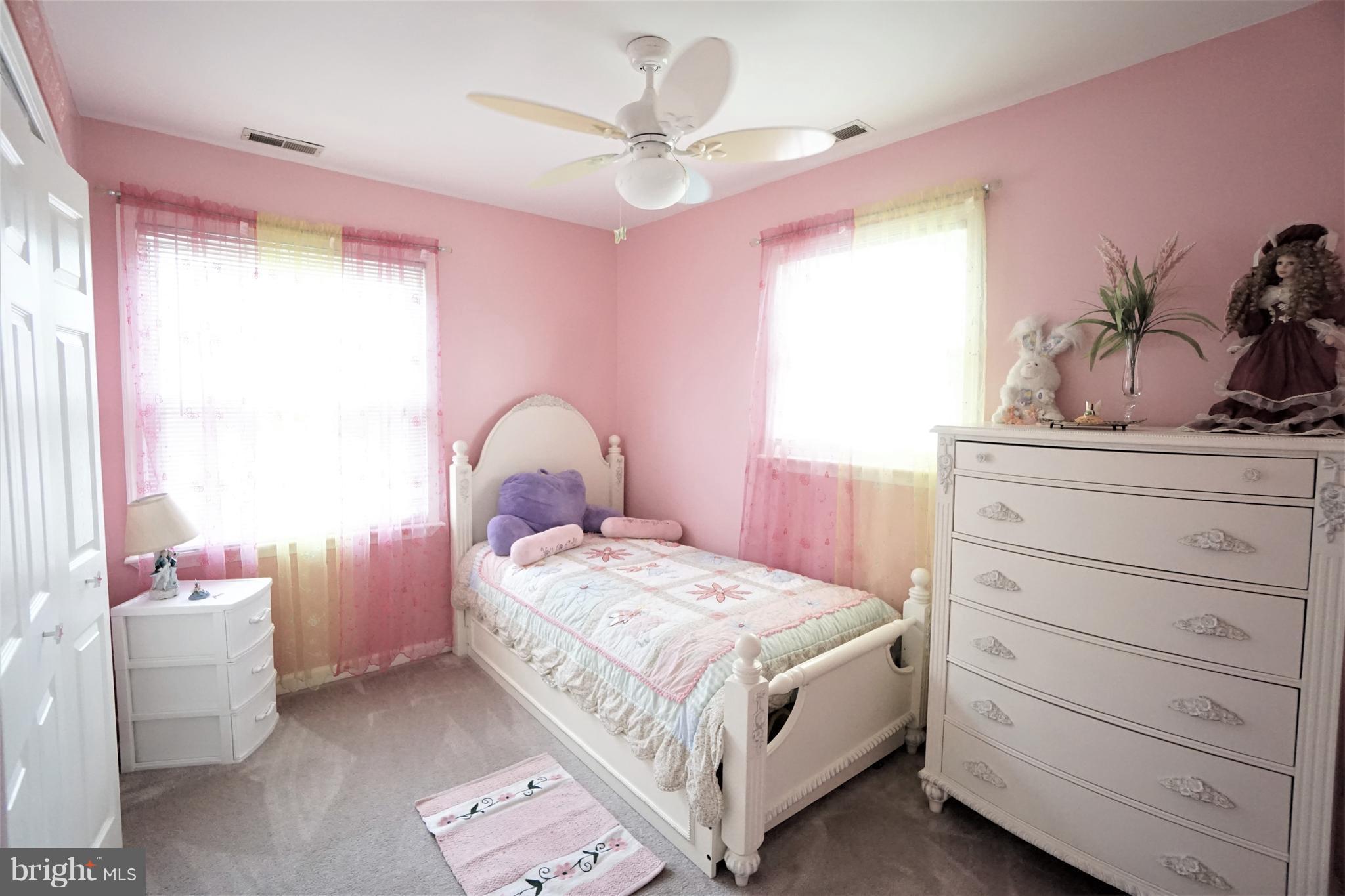 ORCHARD HILLS - Residential