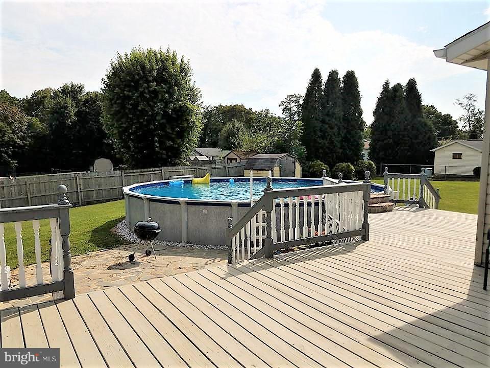 ORCHARD HILLS - Residential