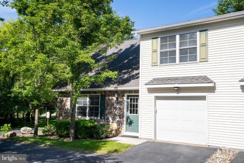 Condo For Sale - 201 Amblewood Way<br/> STATE COLLEGE, PA 16803