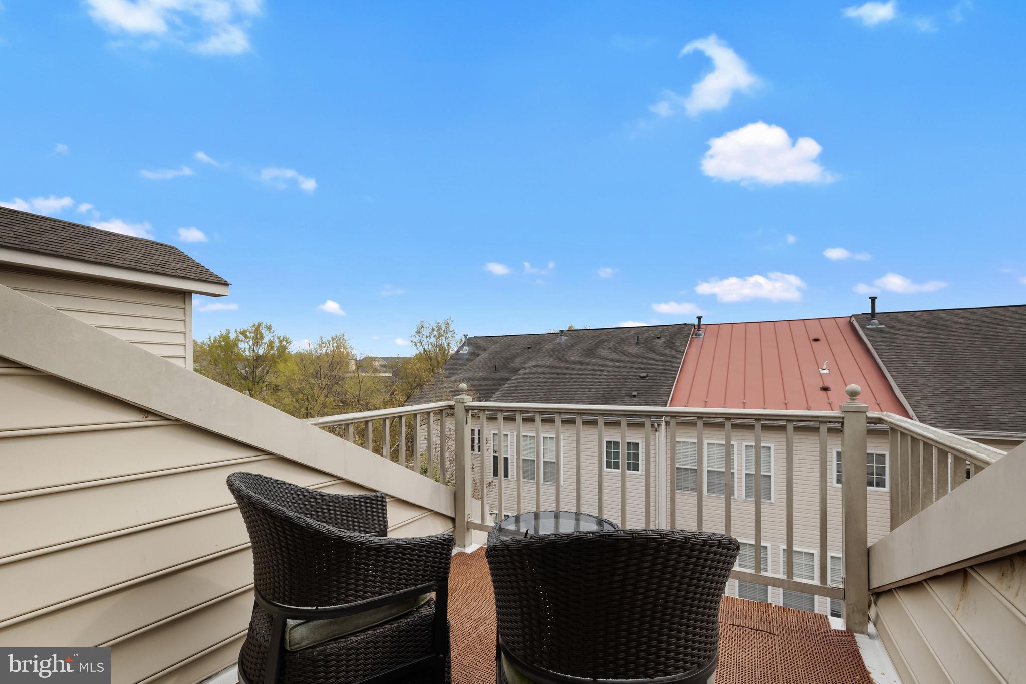 CAMERON STATION - Residential