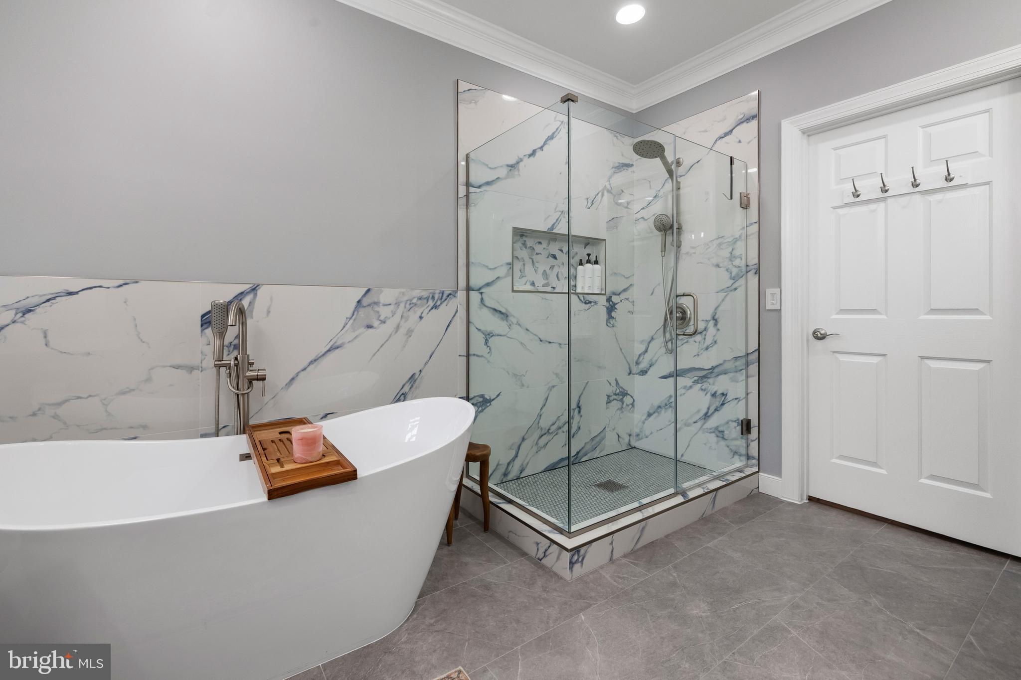 CAMERON STATION - Residential