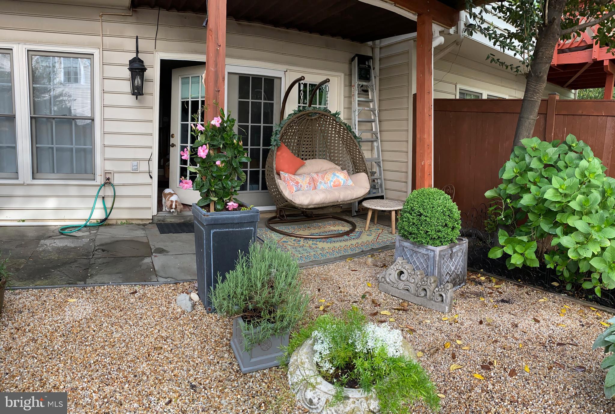 CAMERON STATION - Residential