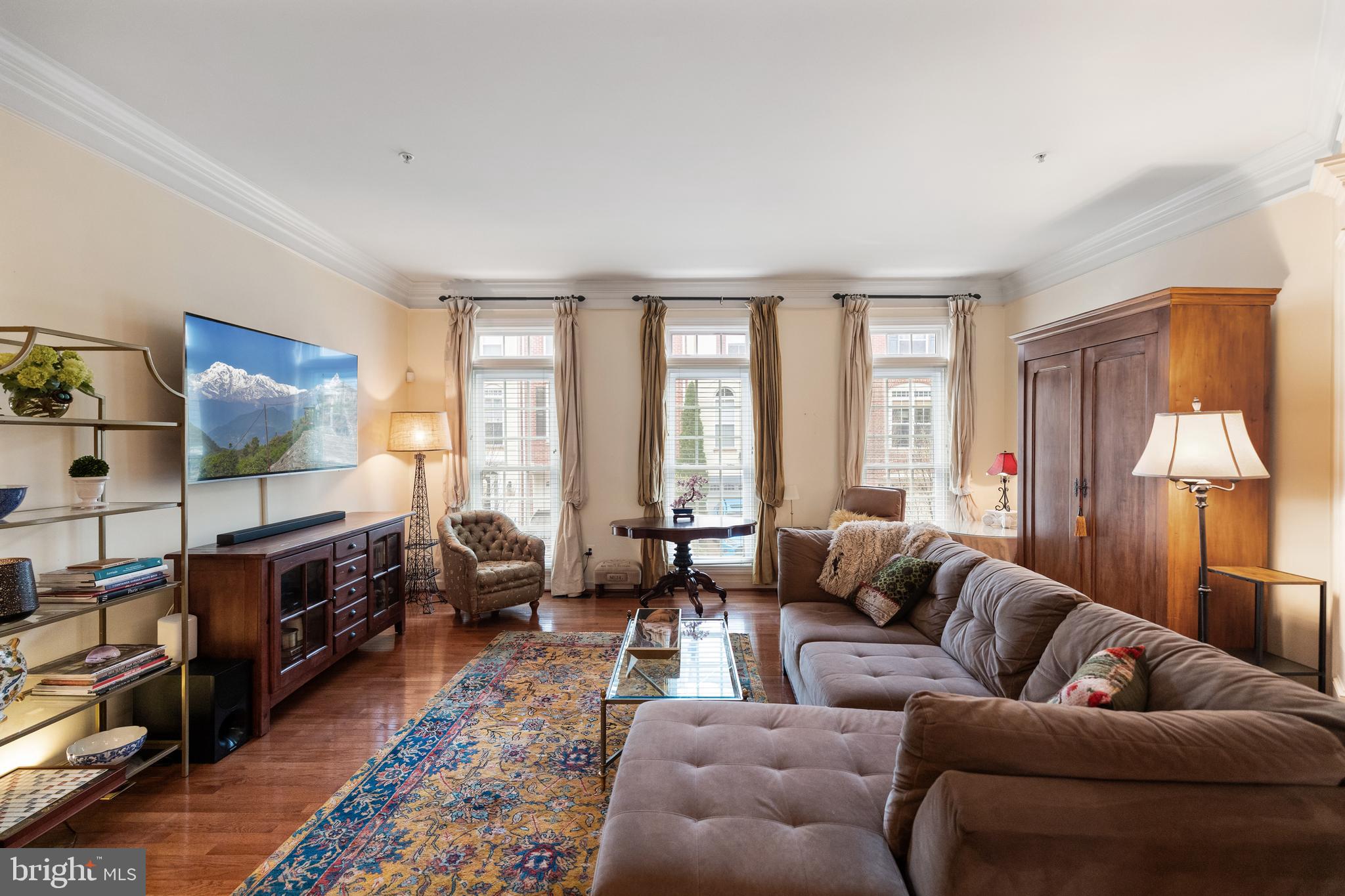 CAMERON STATION - Residential