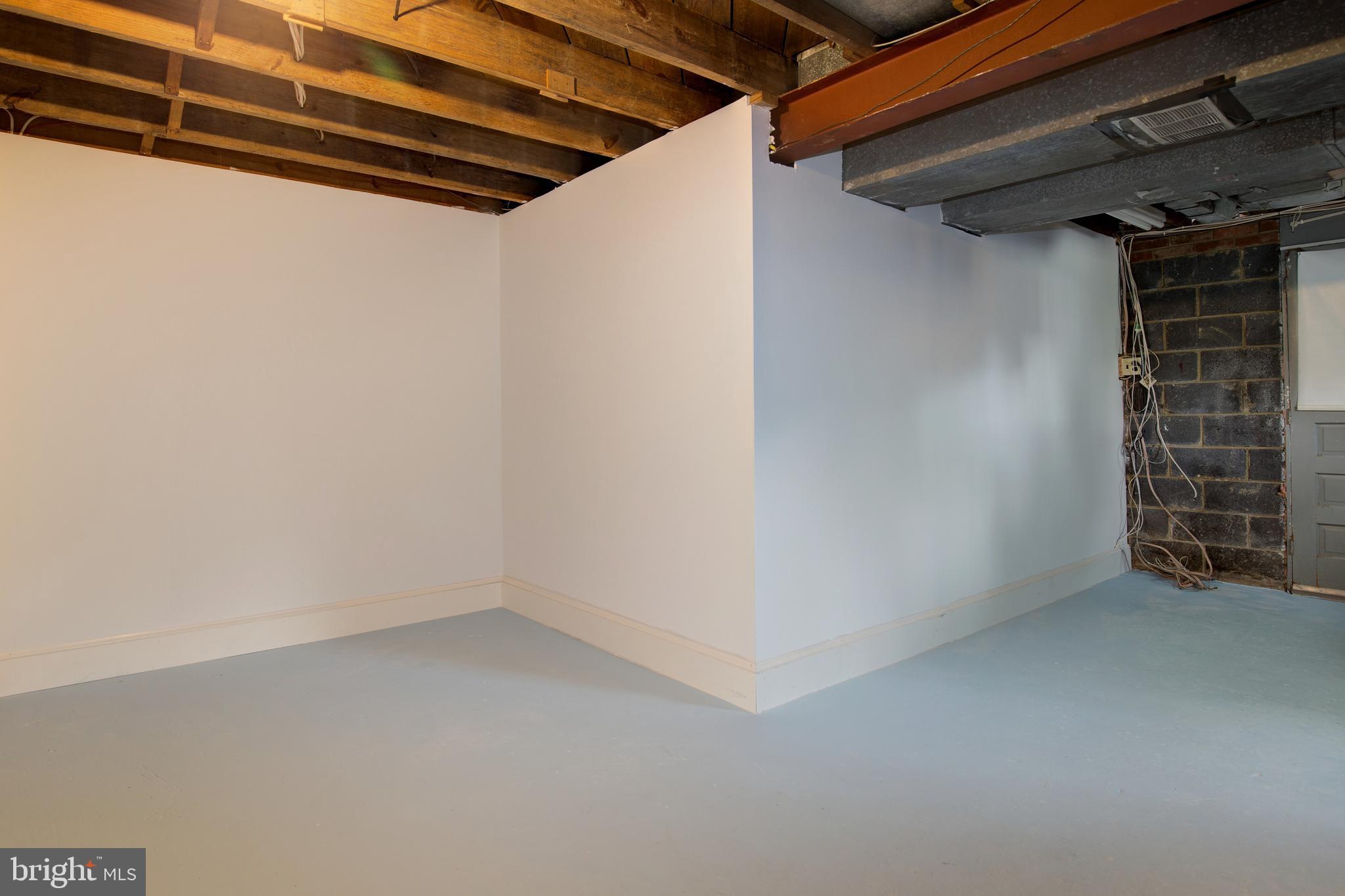 WILLIAMS WESTMORE - Residential Lease