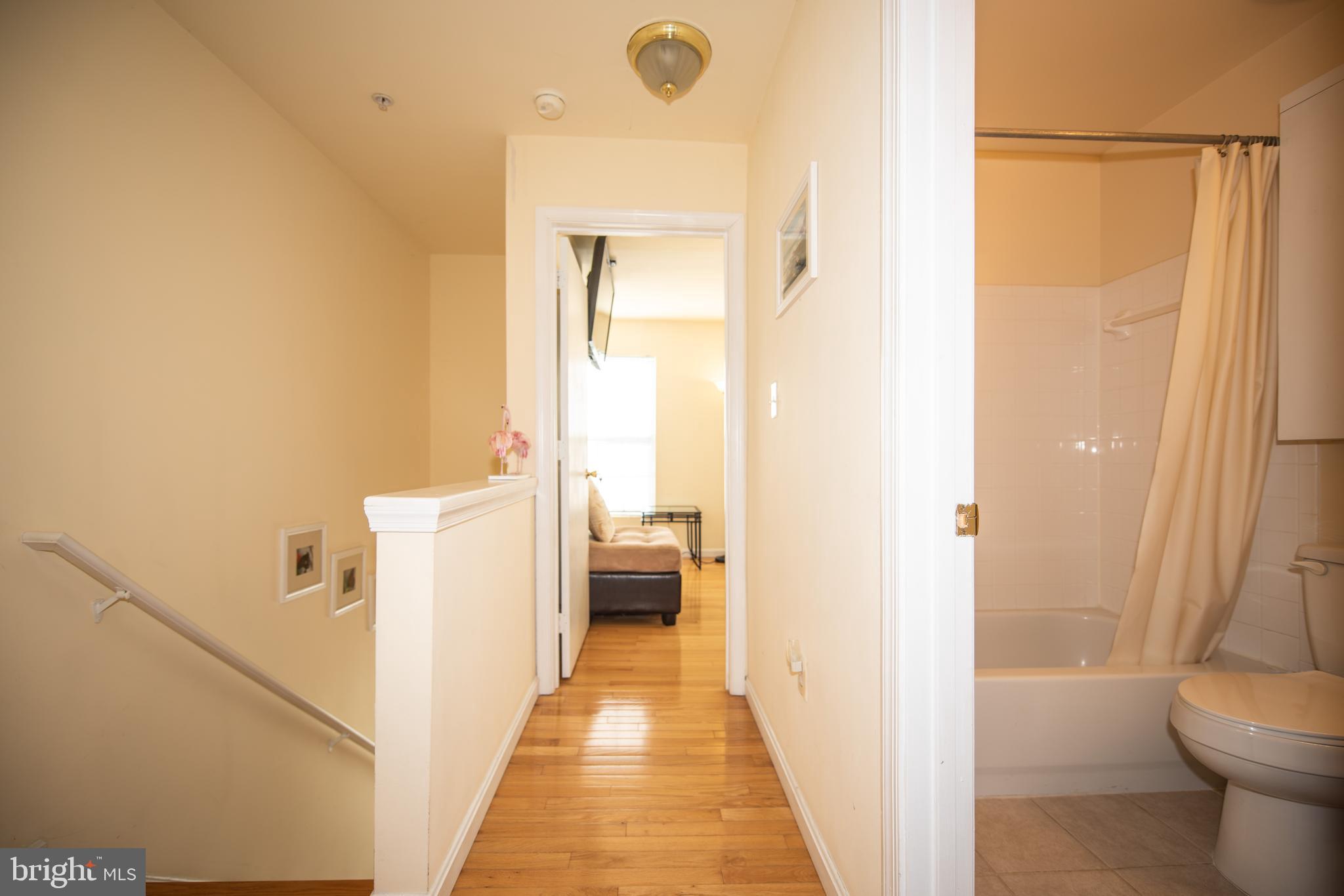 HOYLES MILL VILLAGE - Residential