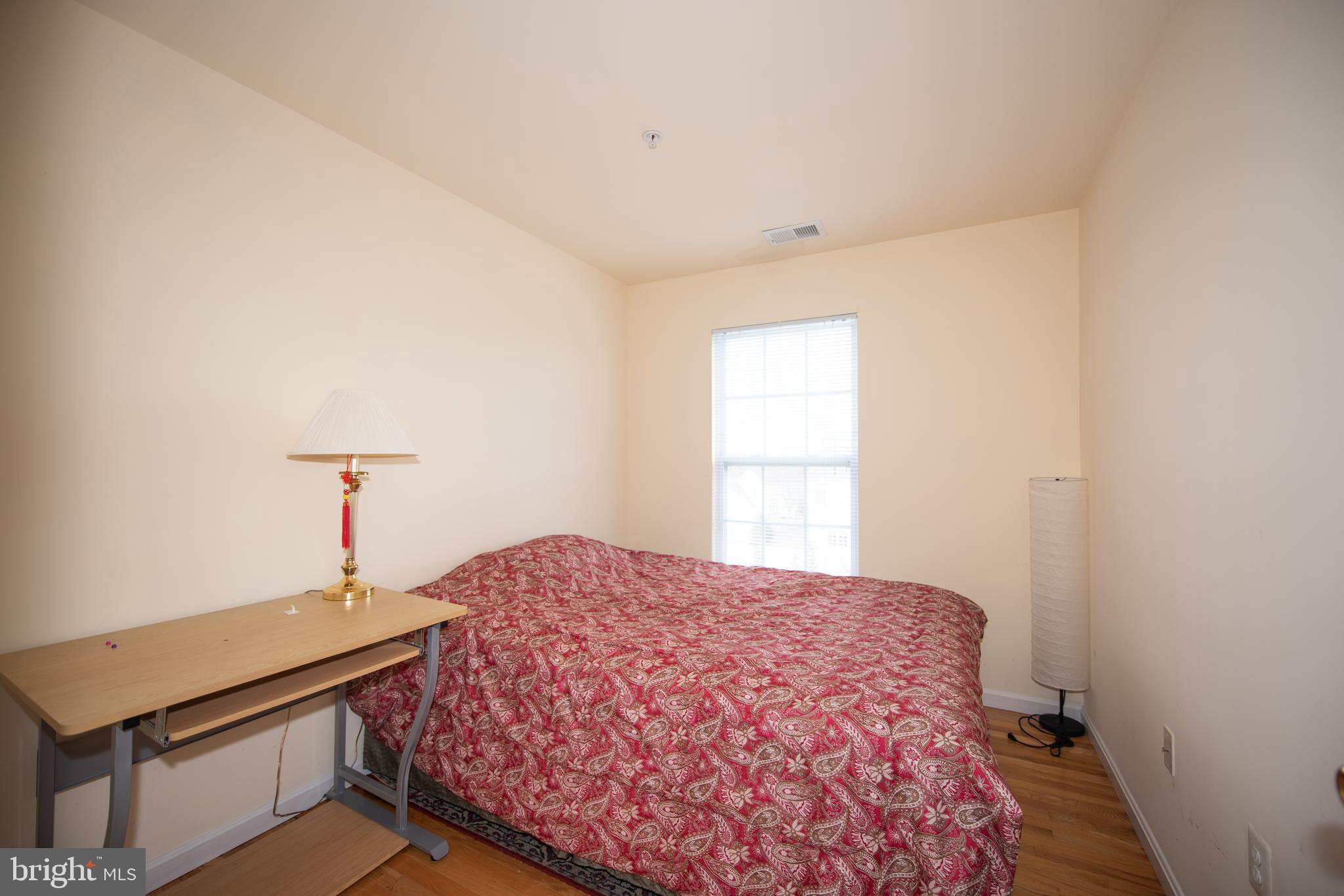 HOYLES MILL VILLAGE - Residential