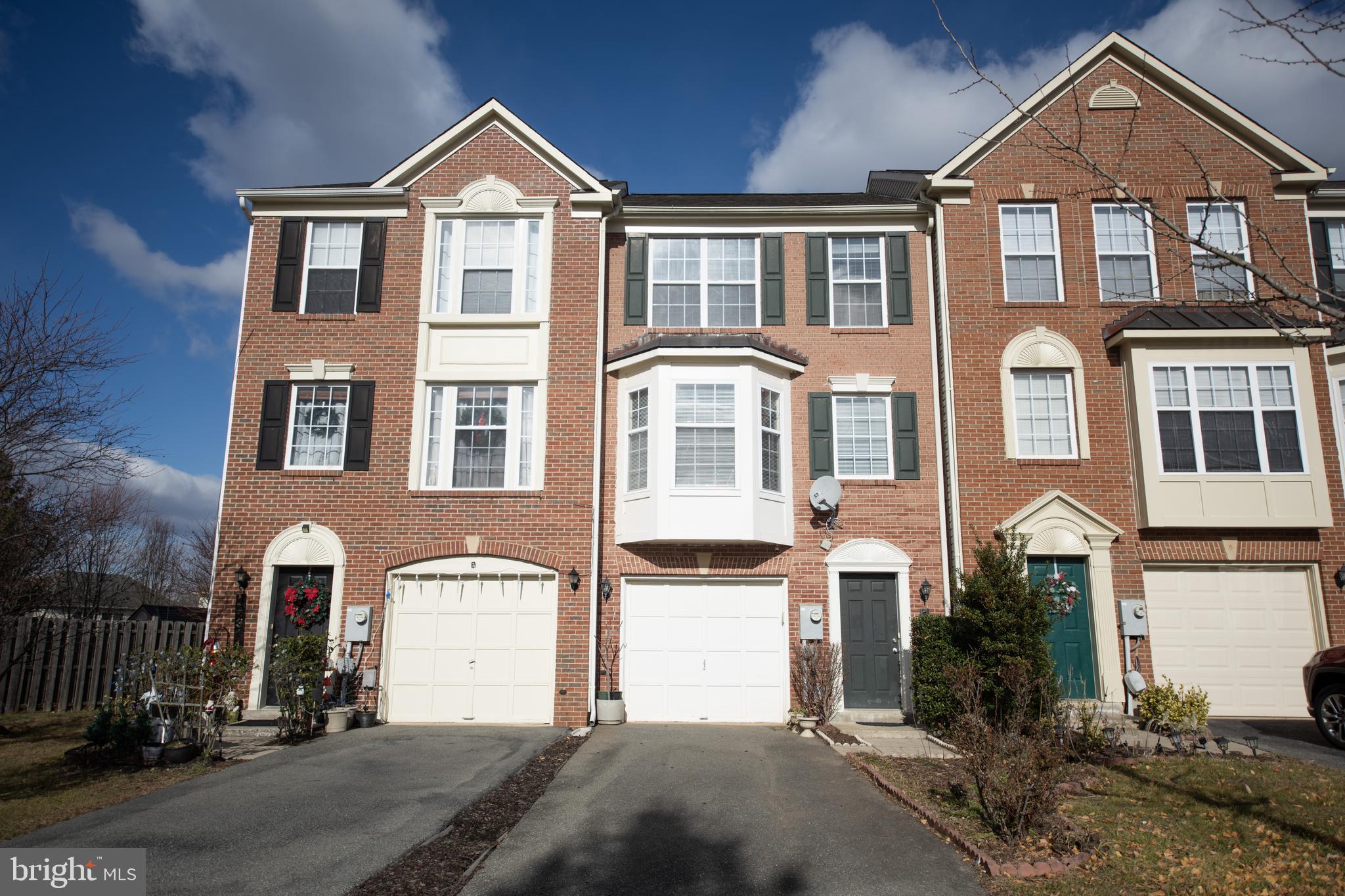 HOYLES MILL VILLAGE - Residential