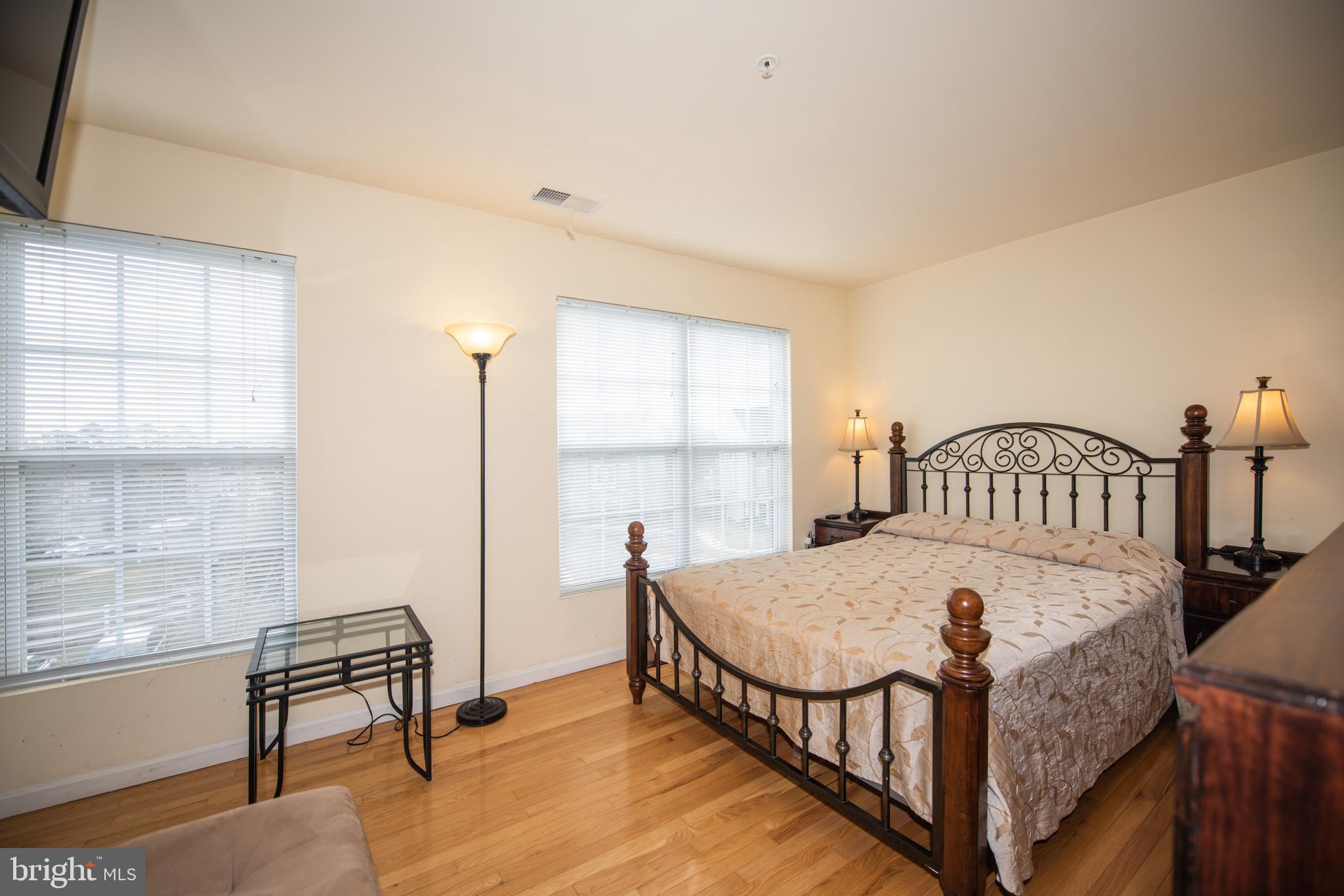 HOYLES MILL VILLAGE - Residential