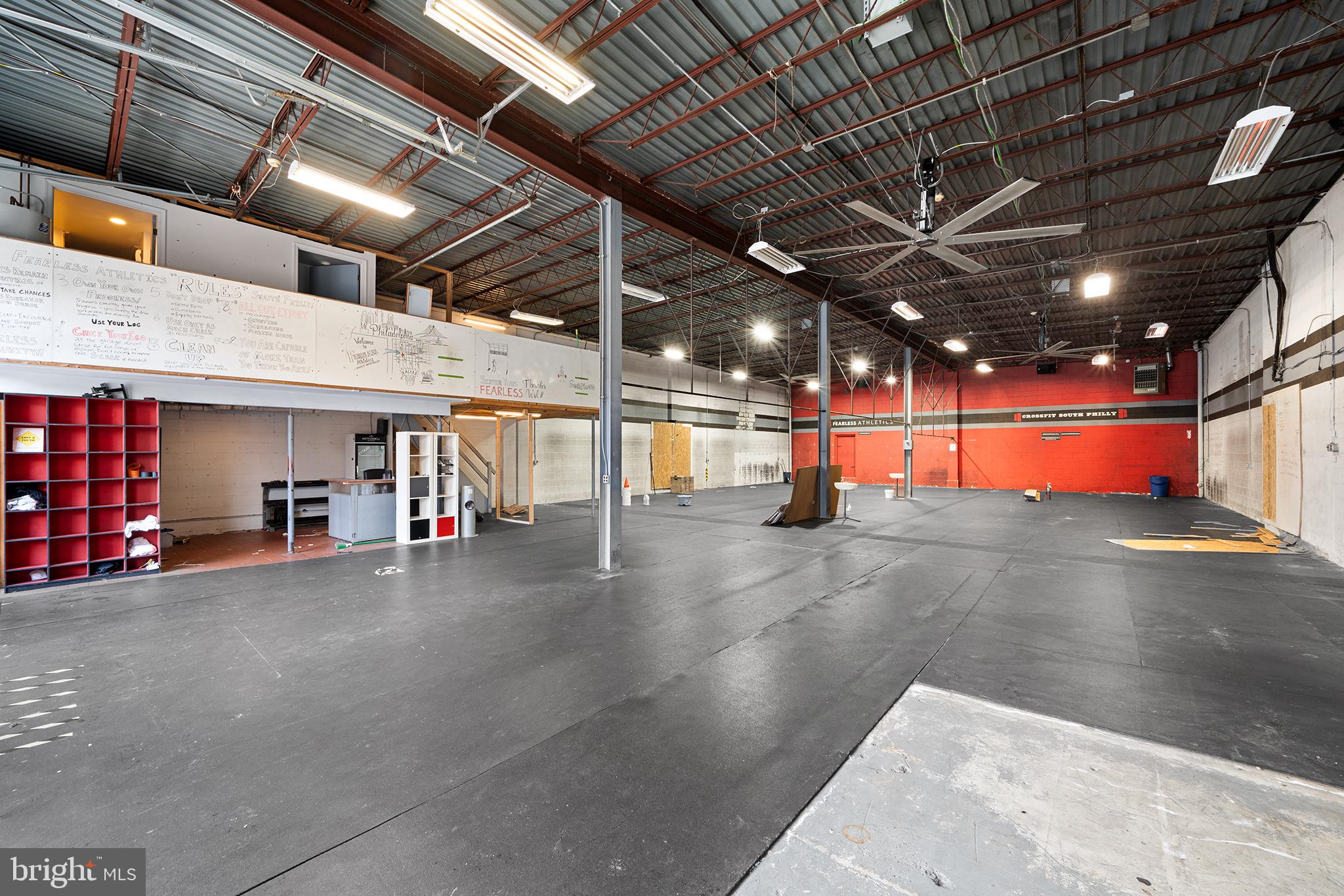 BELLA VISTA - Commercial Sale