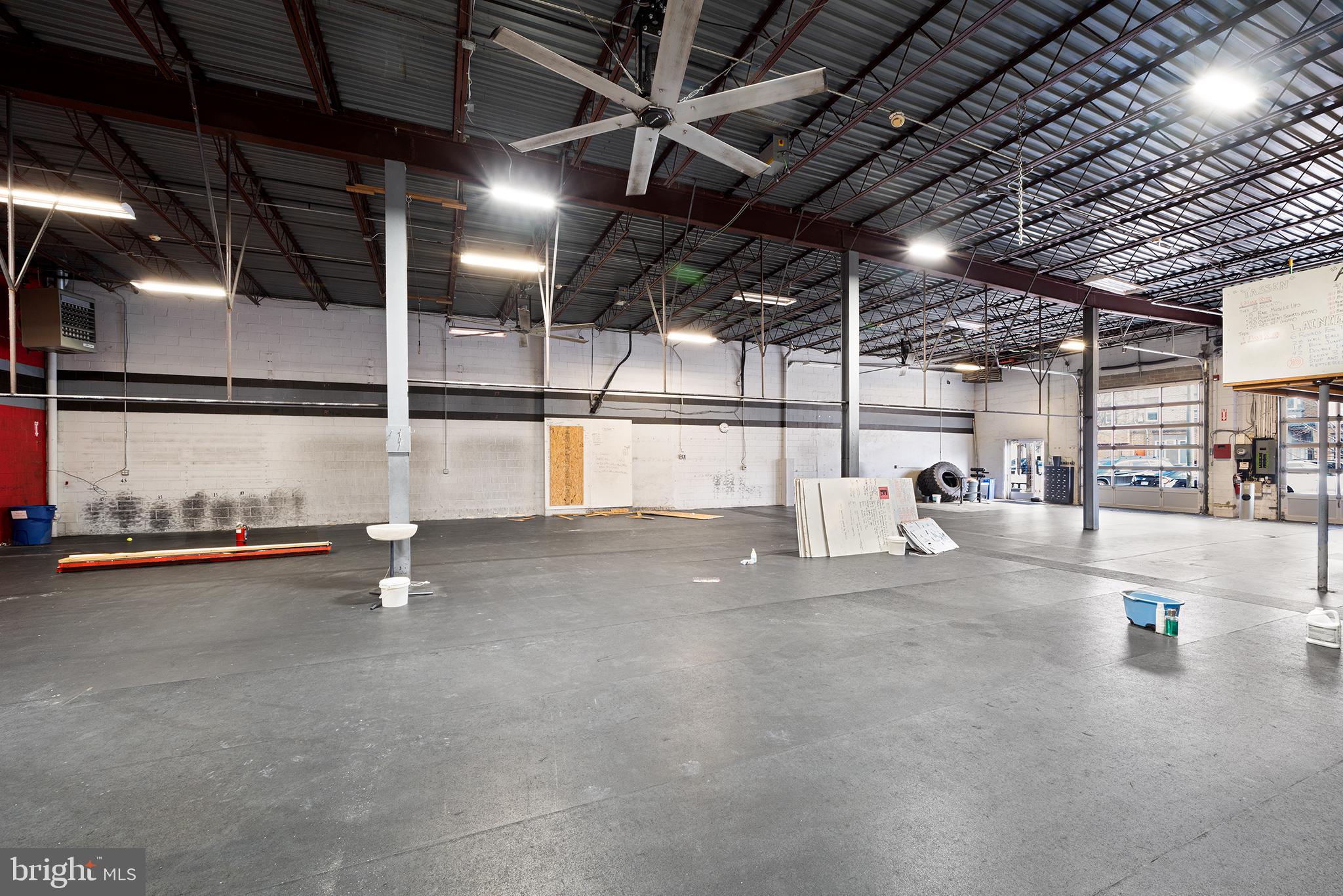 BELLA VISTA - Commercial Sale